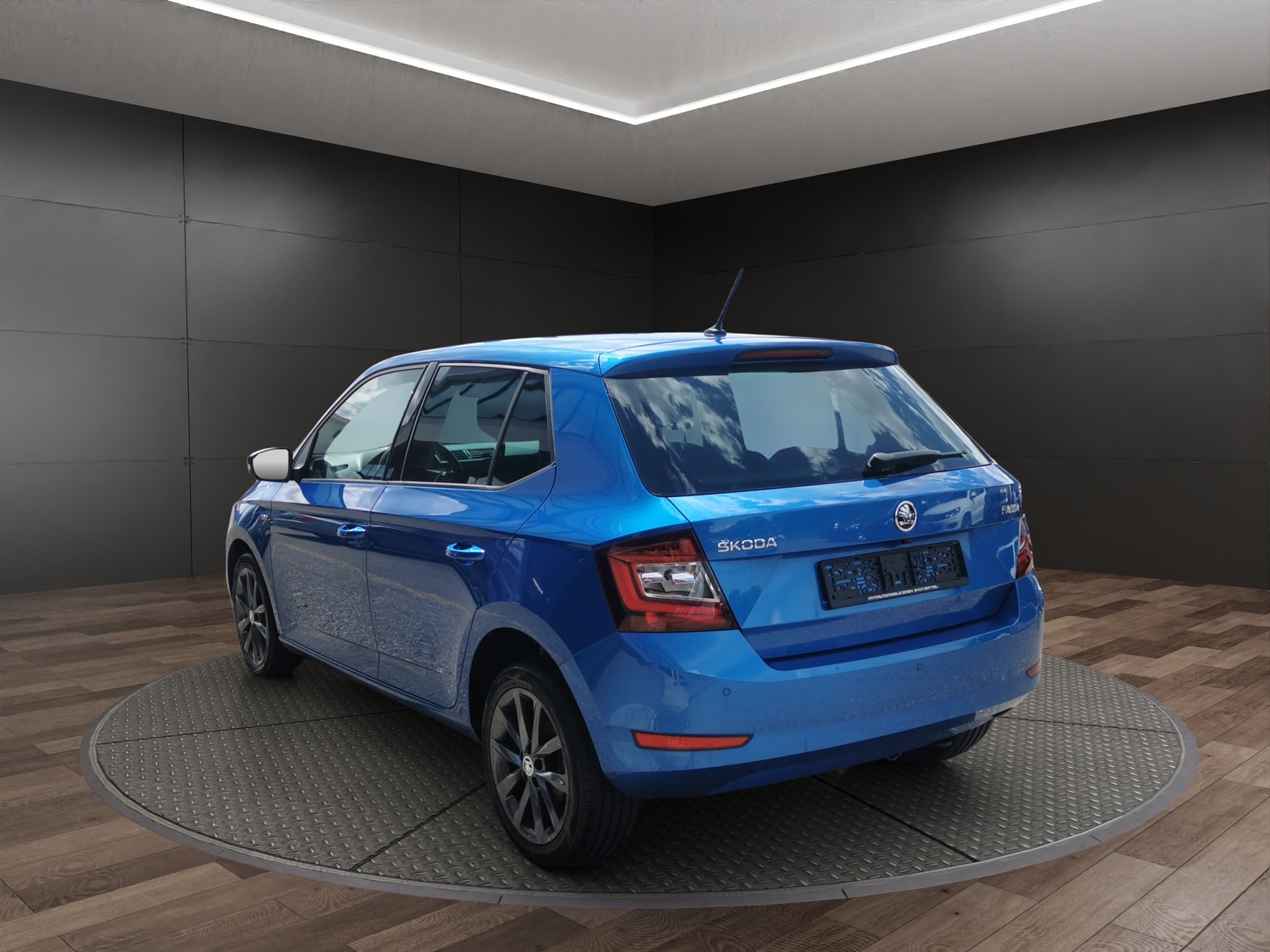 SKODA Fabia 1.0 TSI Ambition-image-6