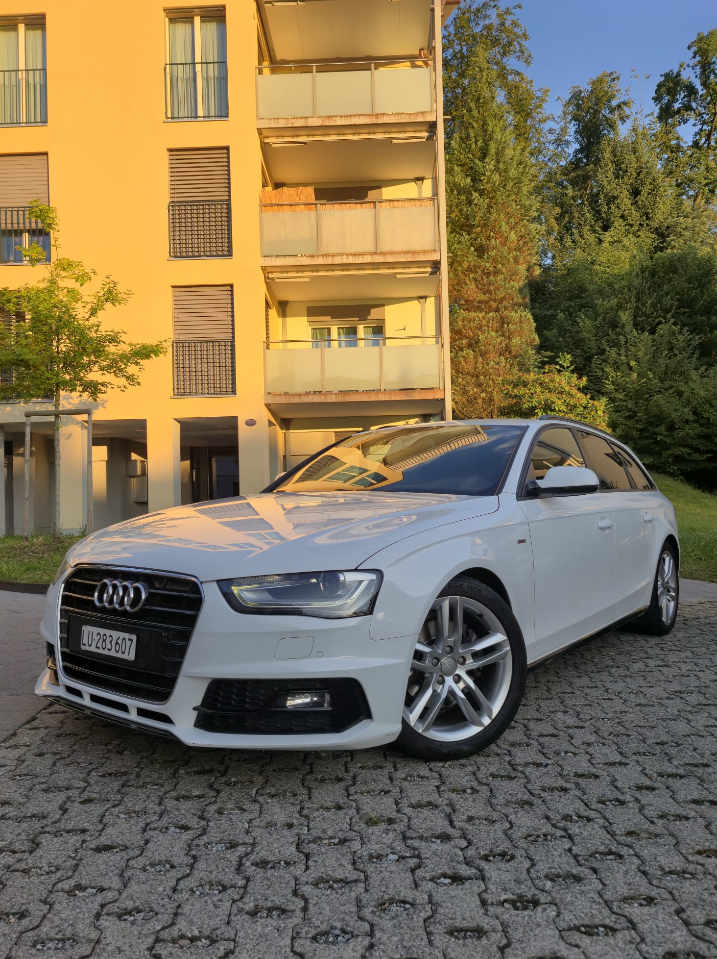 AUDI 2.0 TDI 190 PS-image-1
