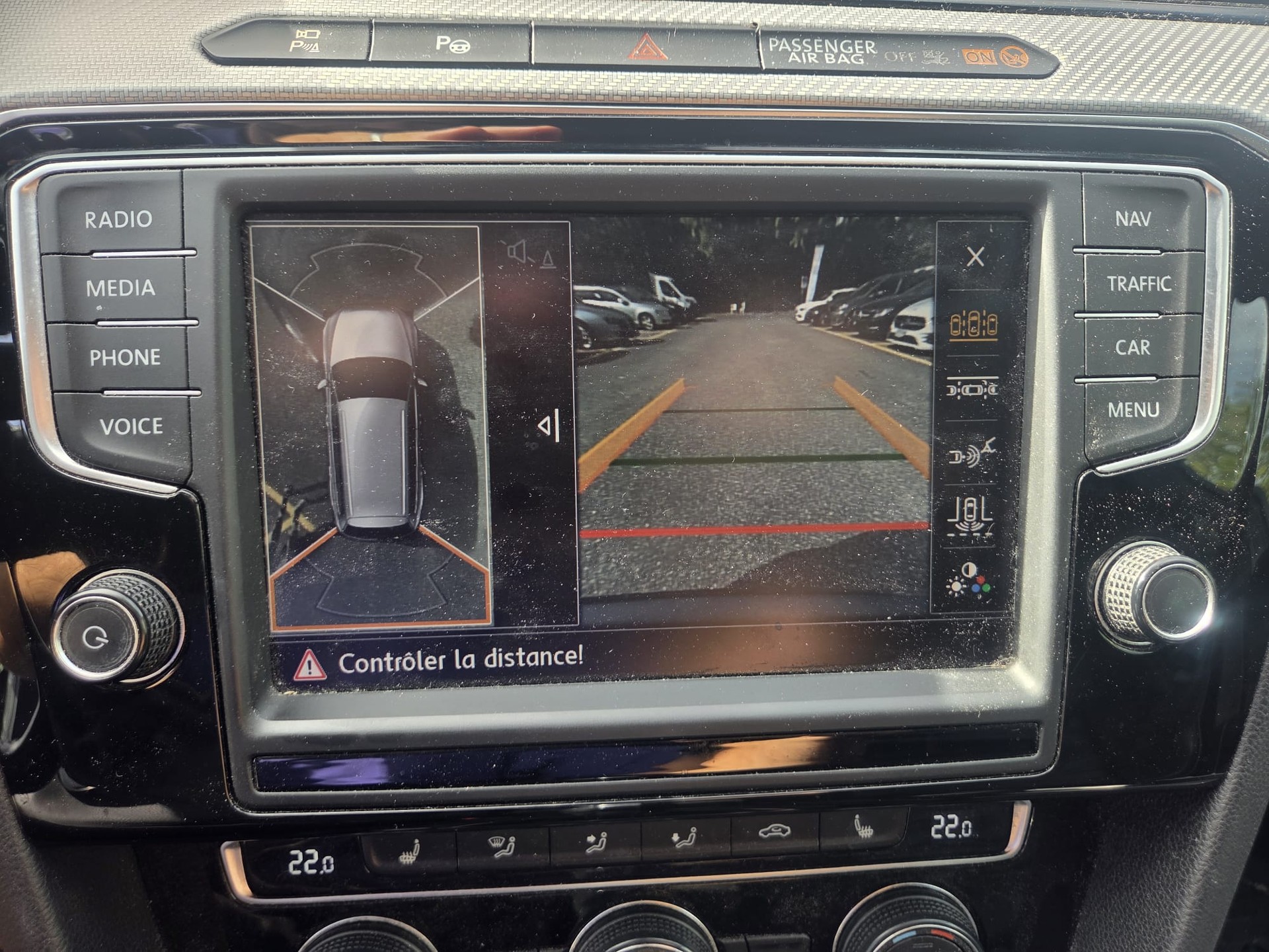 VW Passat Variant 2.0 TSI BMT * R-LINE * 4Motion DSG * Full Options * Ab MFK/Expertisé * AHK/Crochet-image-9