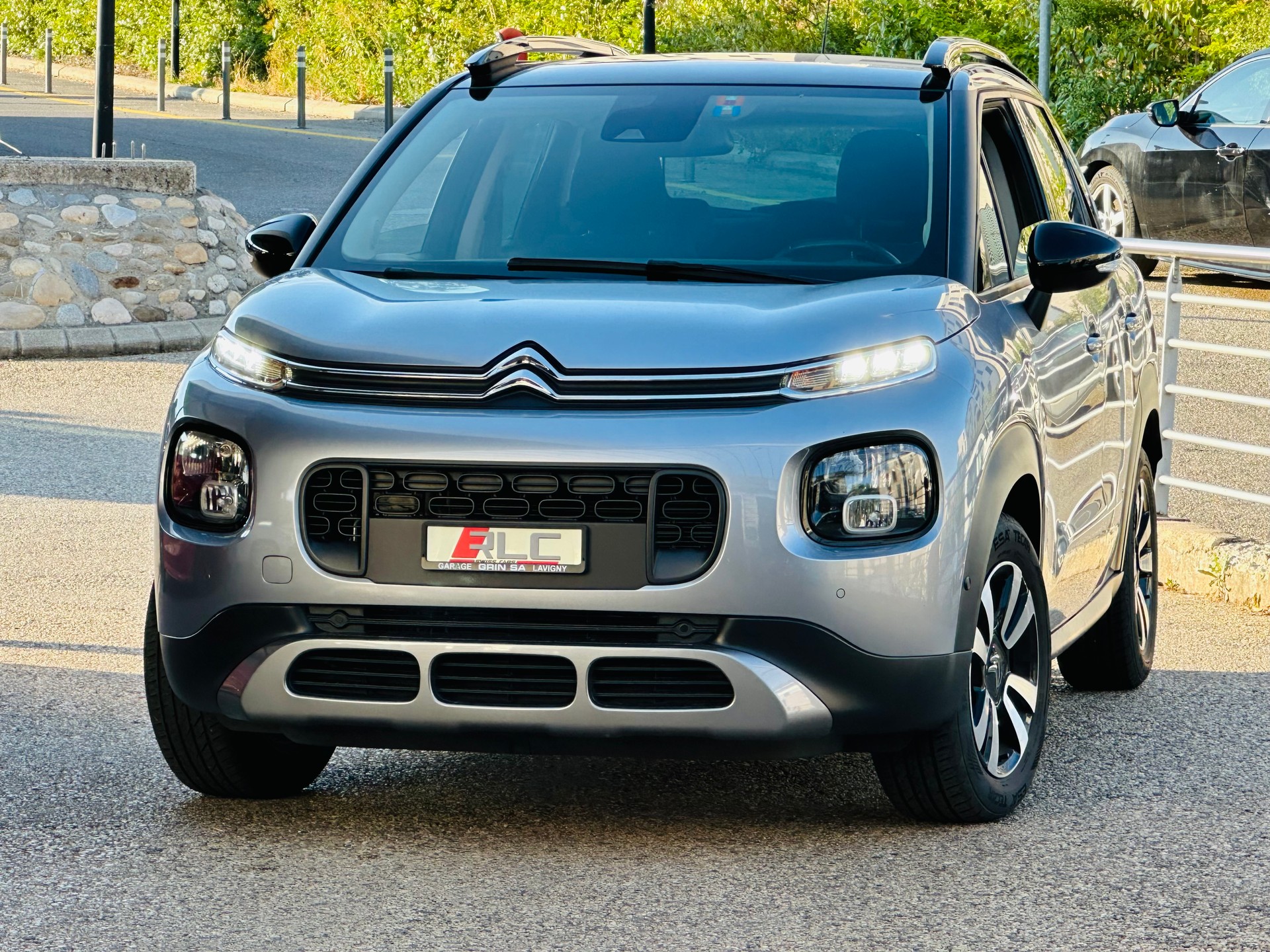 CITROEN C3 Aircross 1.2i PureTech Shine EAT-showroom-element-1