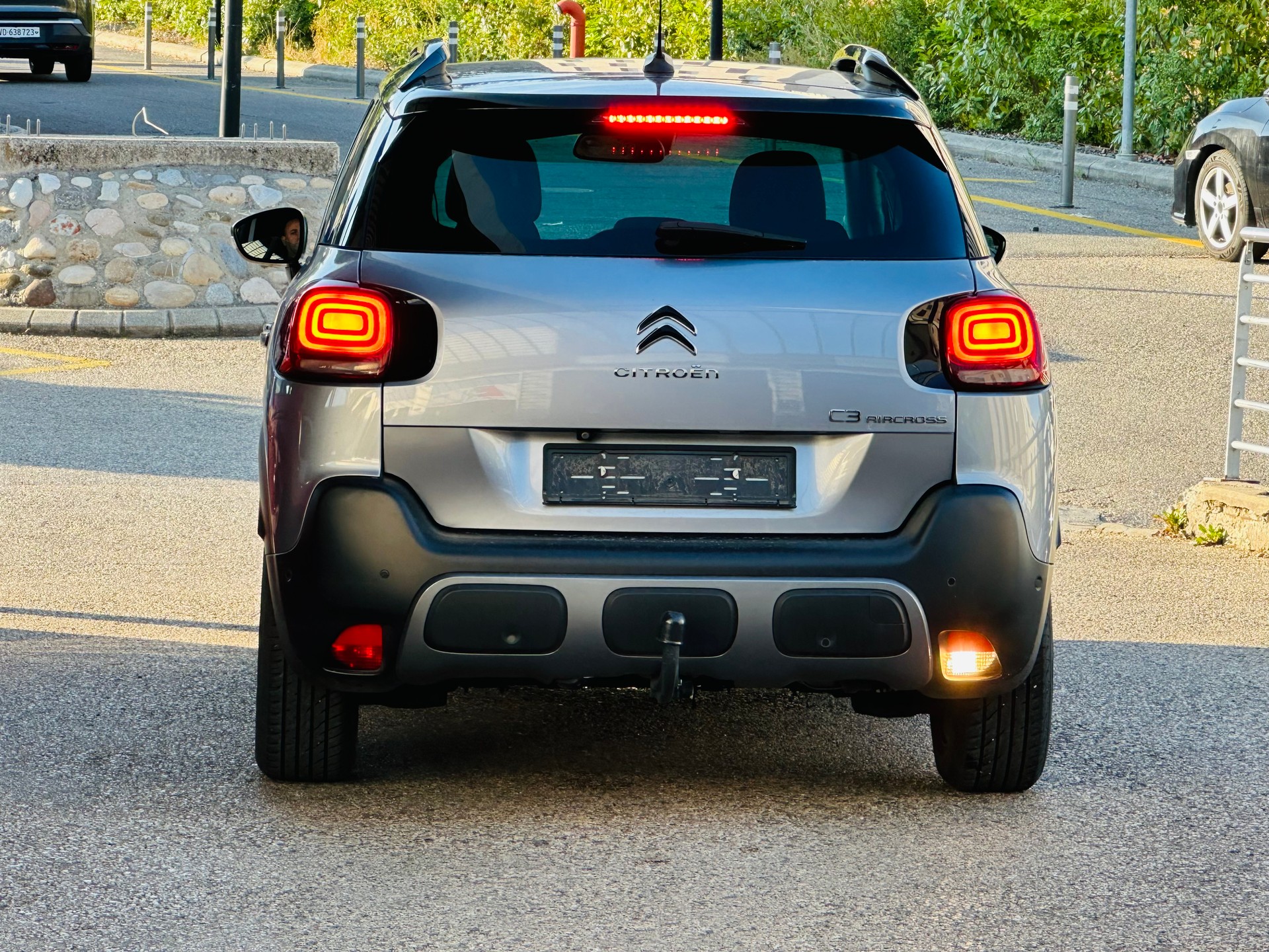 CITROEN C3 Aircross 1.2i PureTech Shine EAT-image-7