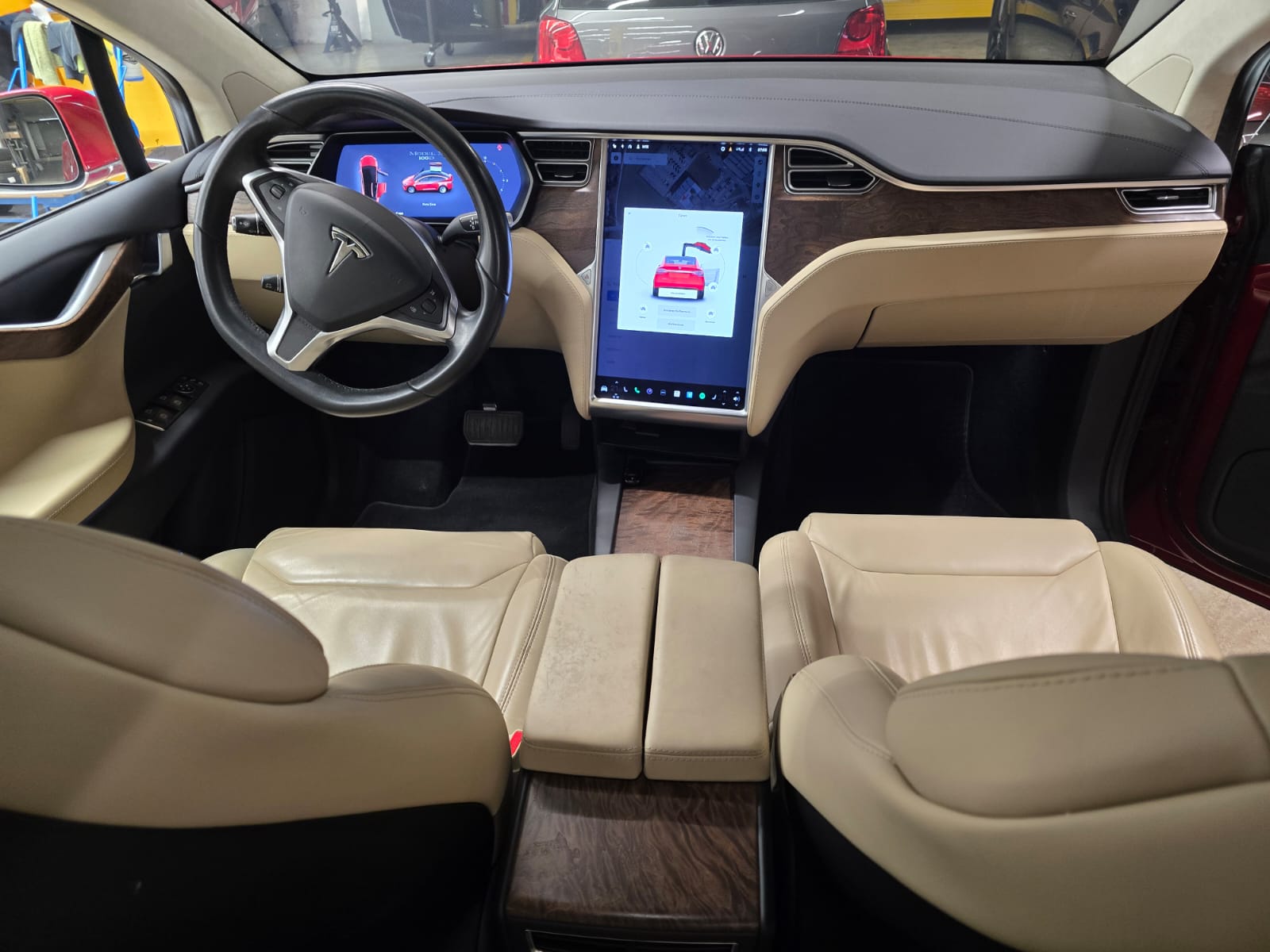 TESLA 100 D-image-5