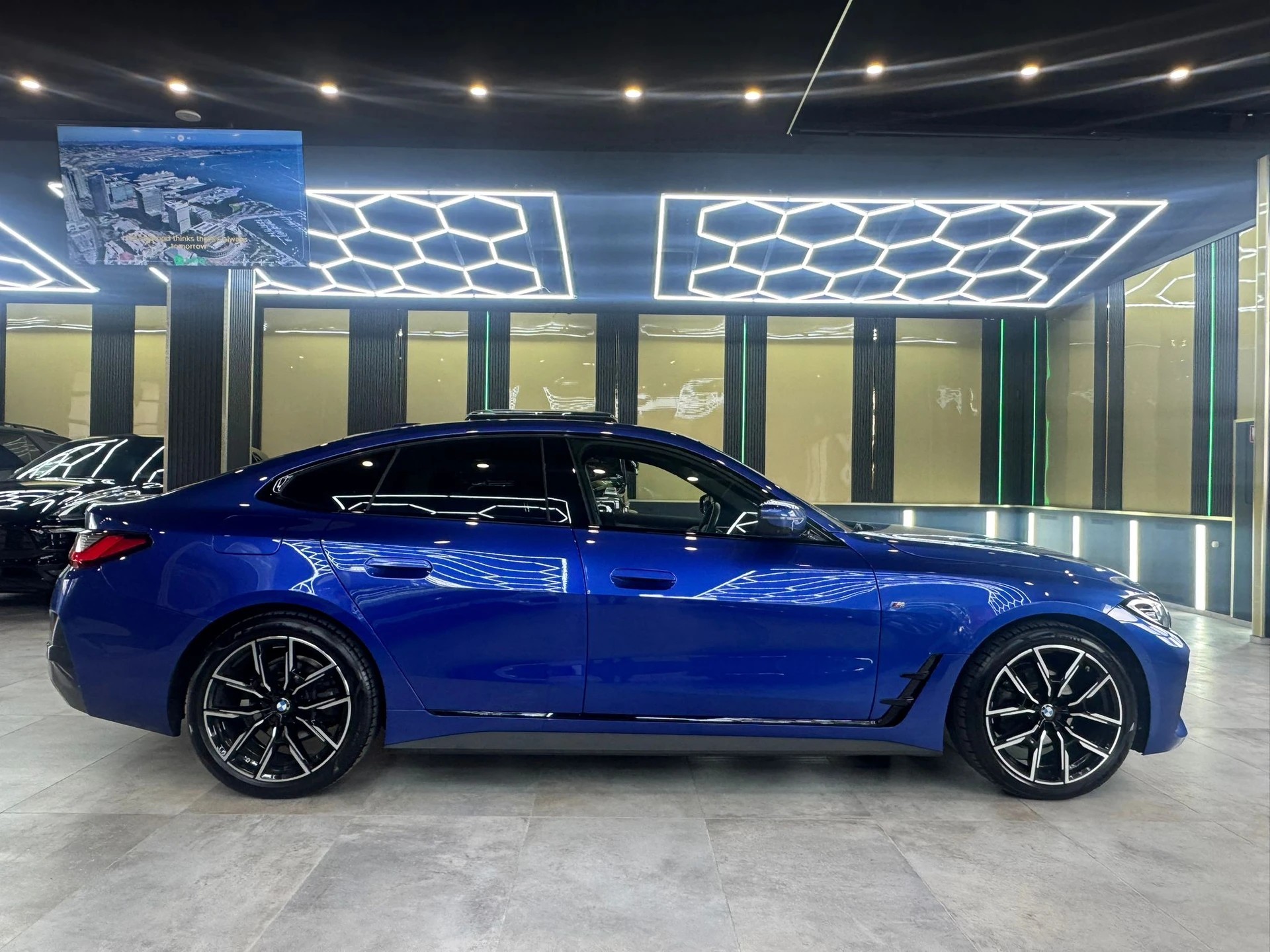 BMW 420d xDrive 48V Gran Coupé M Sport Steptronic-image-4