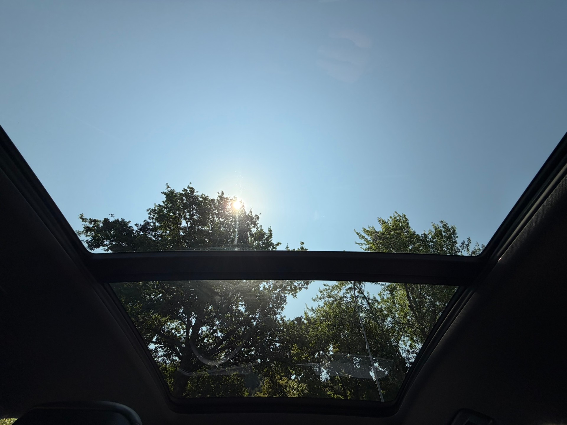 VW Tiguan 2.0 TSI DSG R-Line Plus 4Motion-image-9