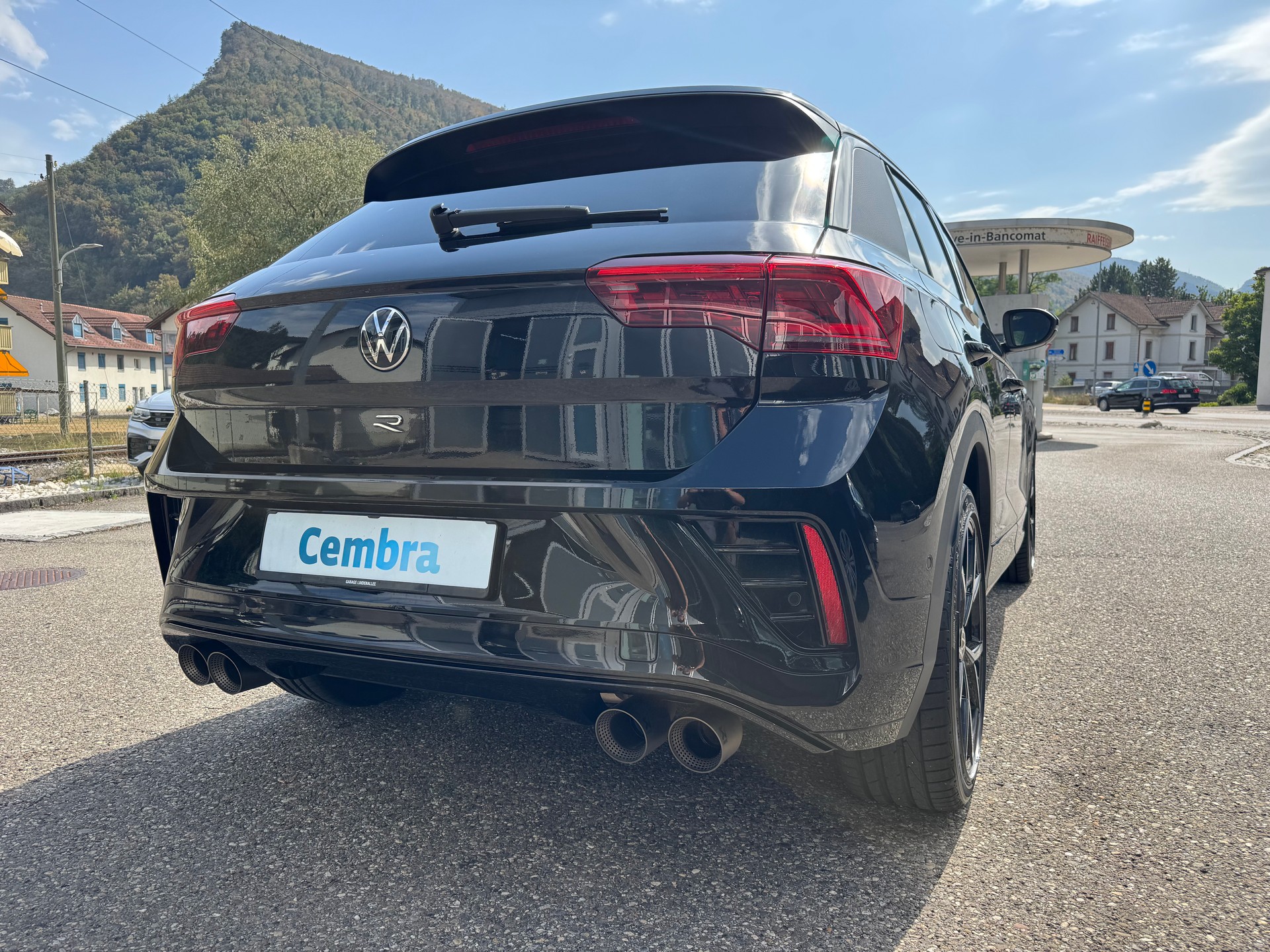 VW T-Roc 2.0 TSI R Performance Akrapovic DSG 4Motion-image-6