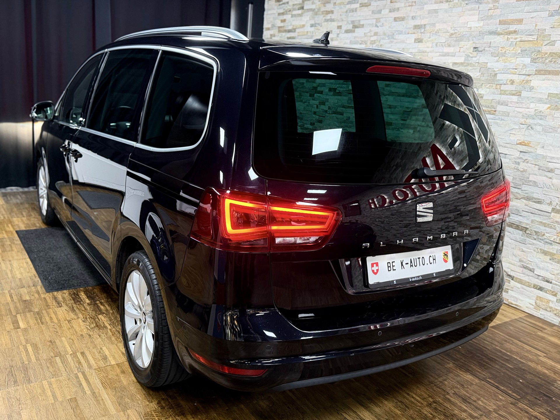 SEAT Alhambra 2.0 TSI Style DSG-showroom-element-1