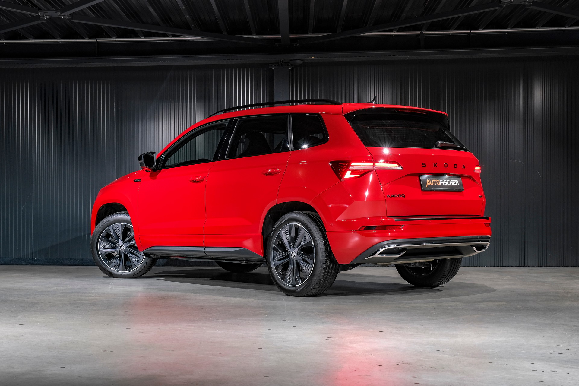 SKODA Karoq 2.0 TSI SportLine 4x4 DSG-showroom-element-1