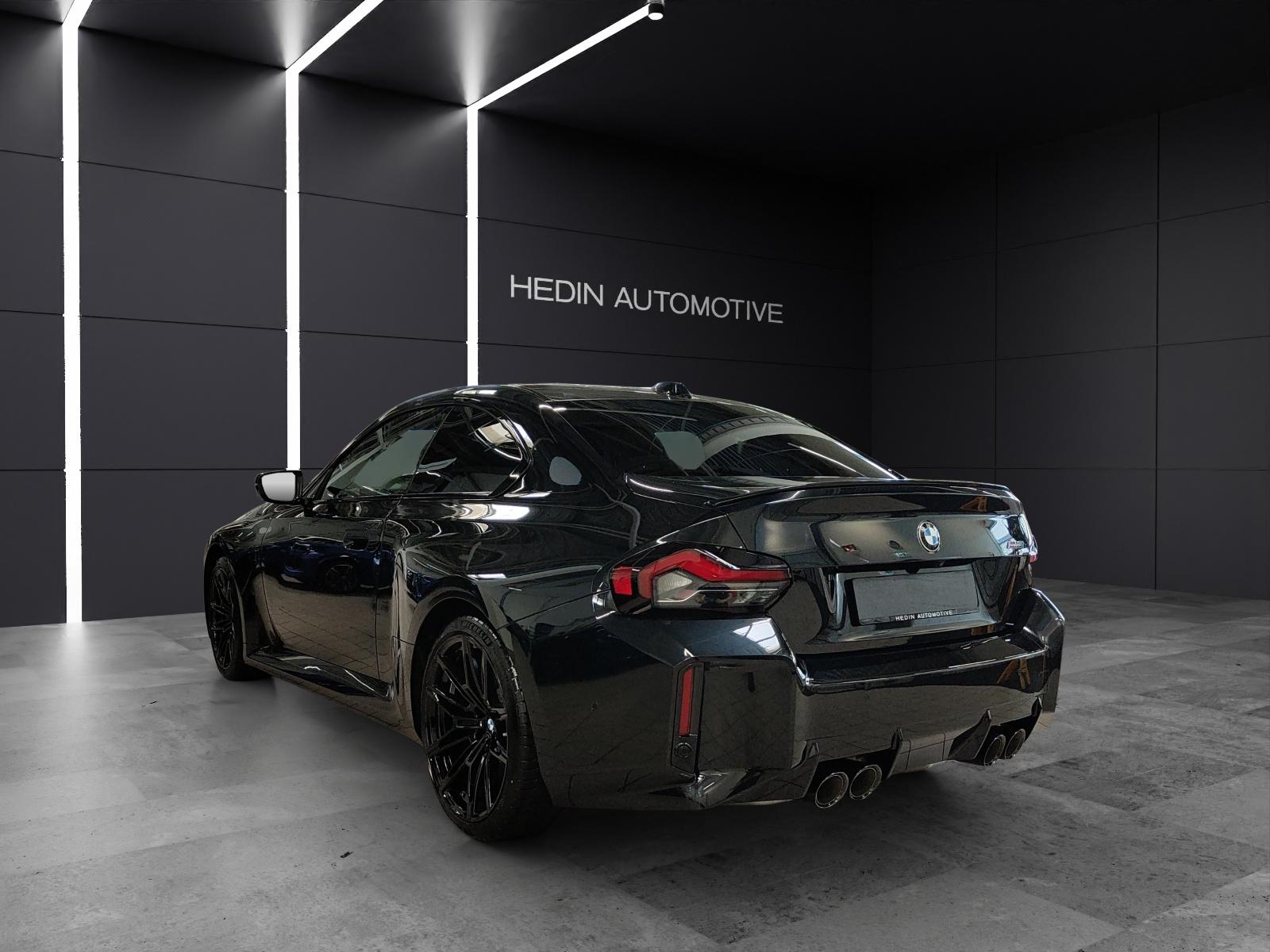BMW M2 Coupé-showroom-element-3