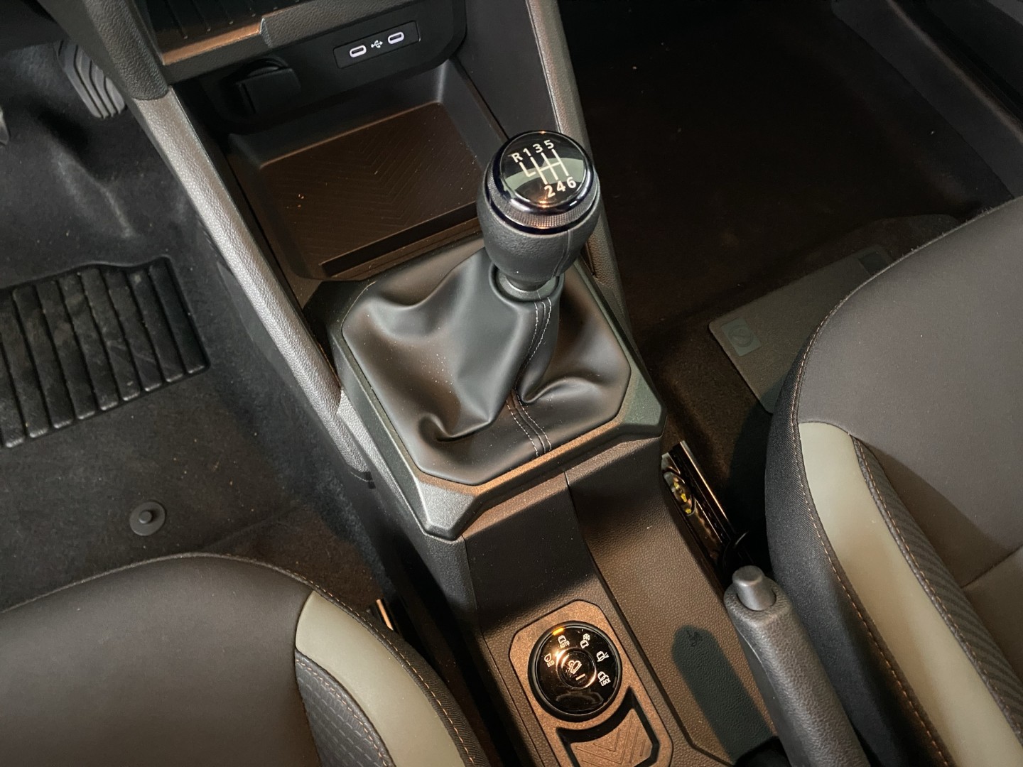 DACIA Duster TCe 130 48V Extreme 4x4-image-9
