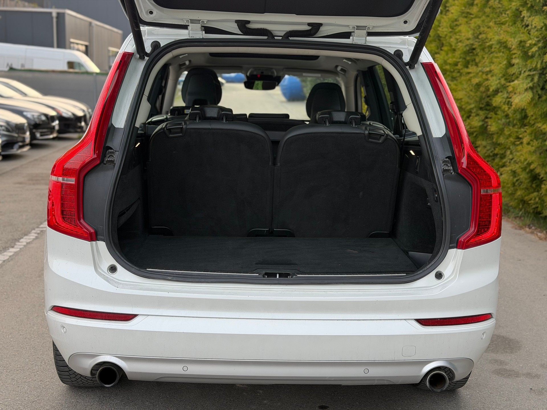 VOLVO XC90 T6 AWD R-Design Geartronic-image-5