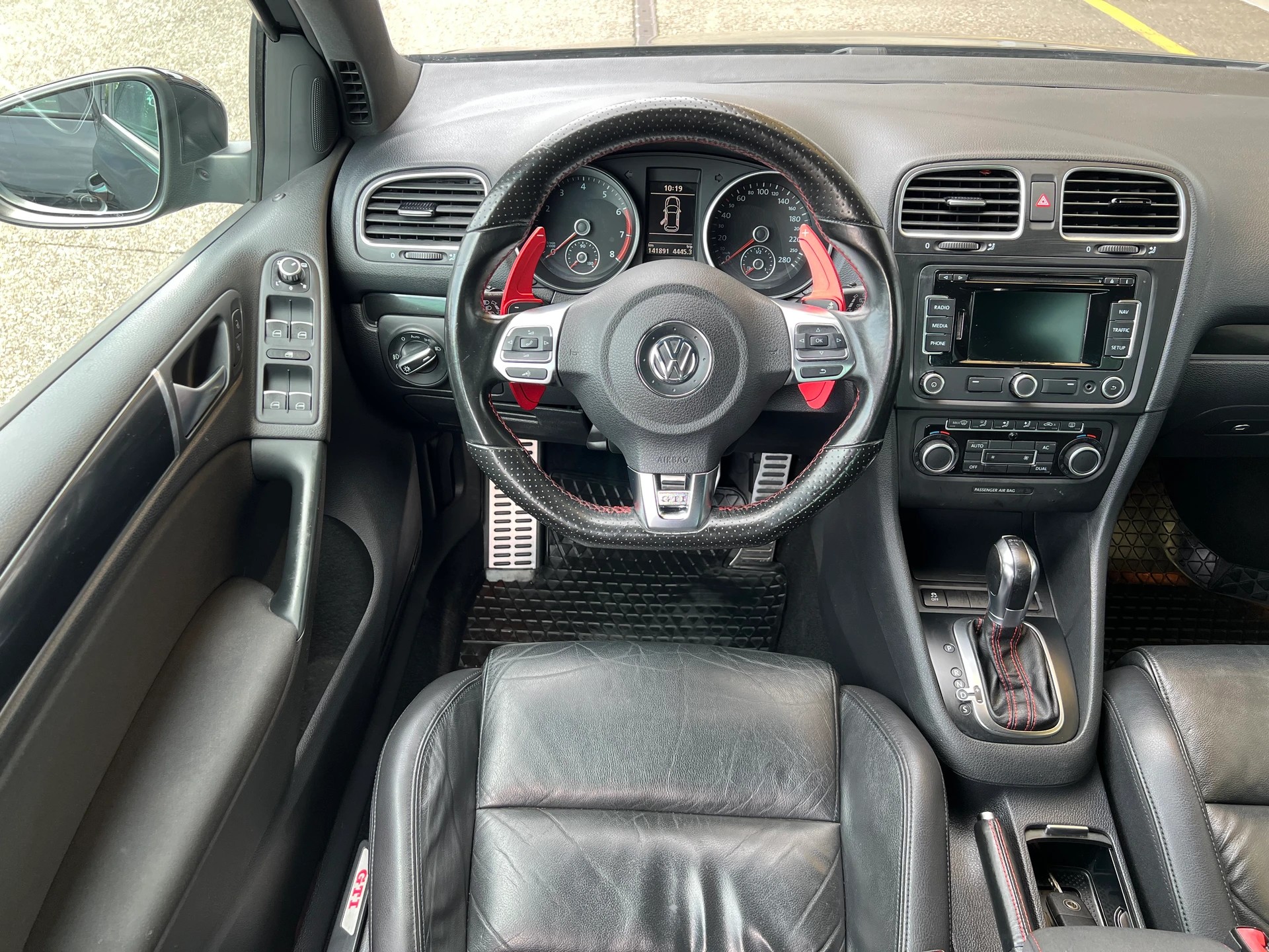 VW Golf 2.0 TSI GTI DSG-image-8