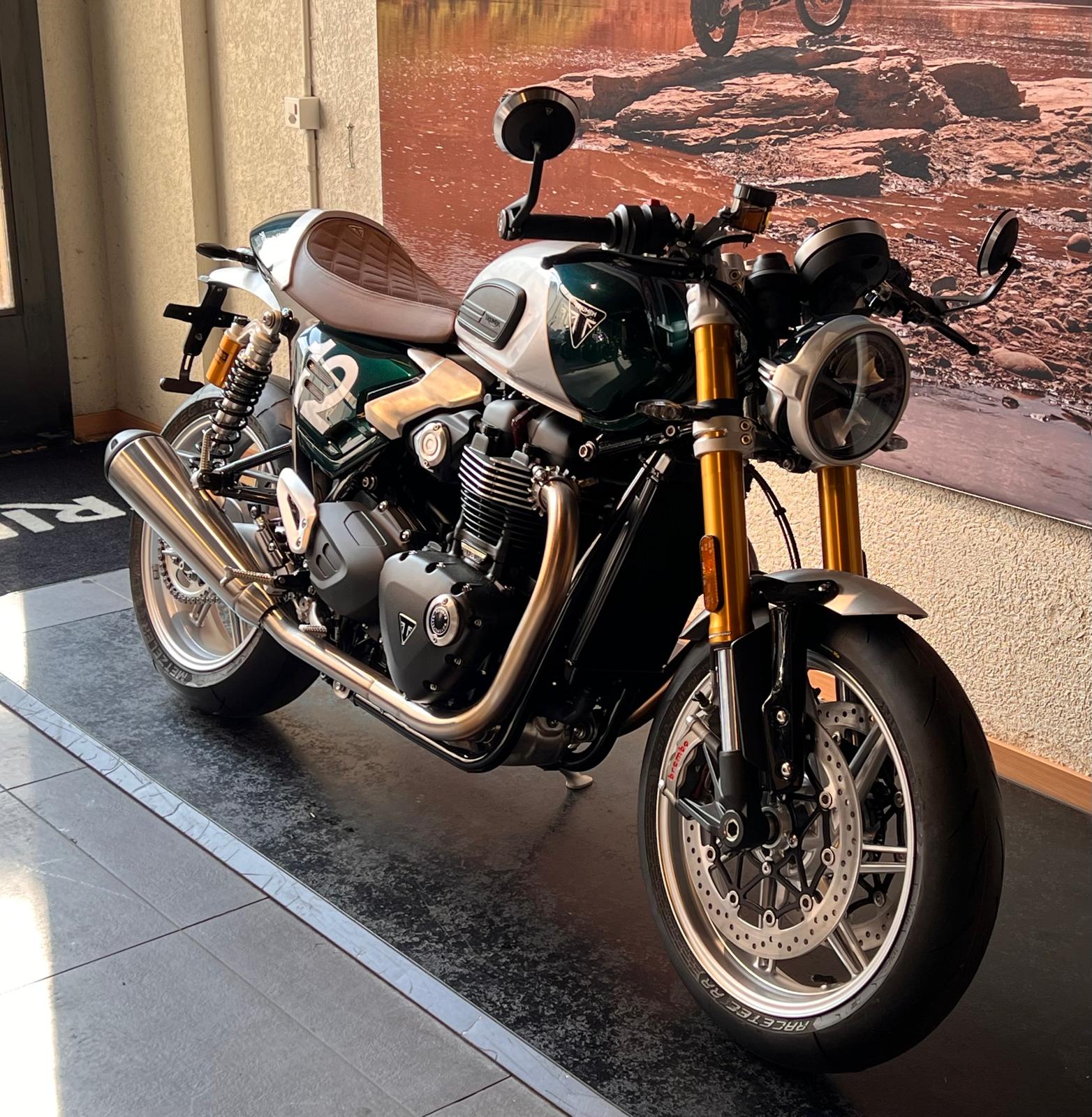 TRIUMPH Speed Twin 1200 RS Cafe Racer Edition-image-1