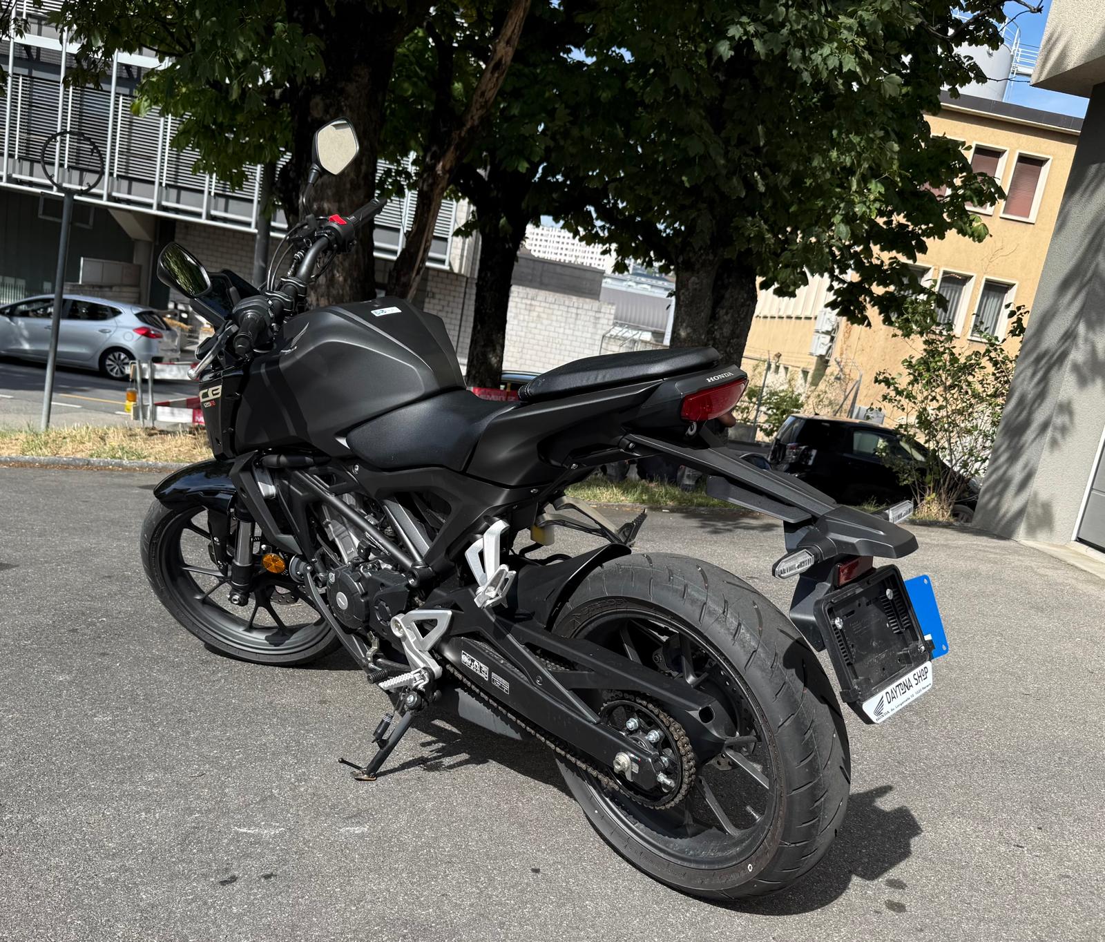HONDA CB 125 R-image-4