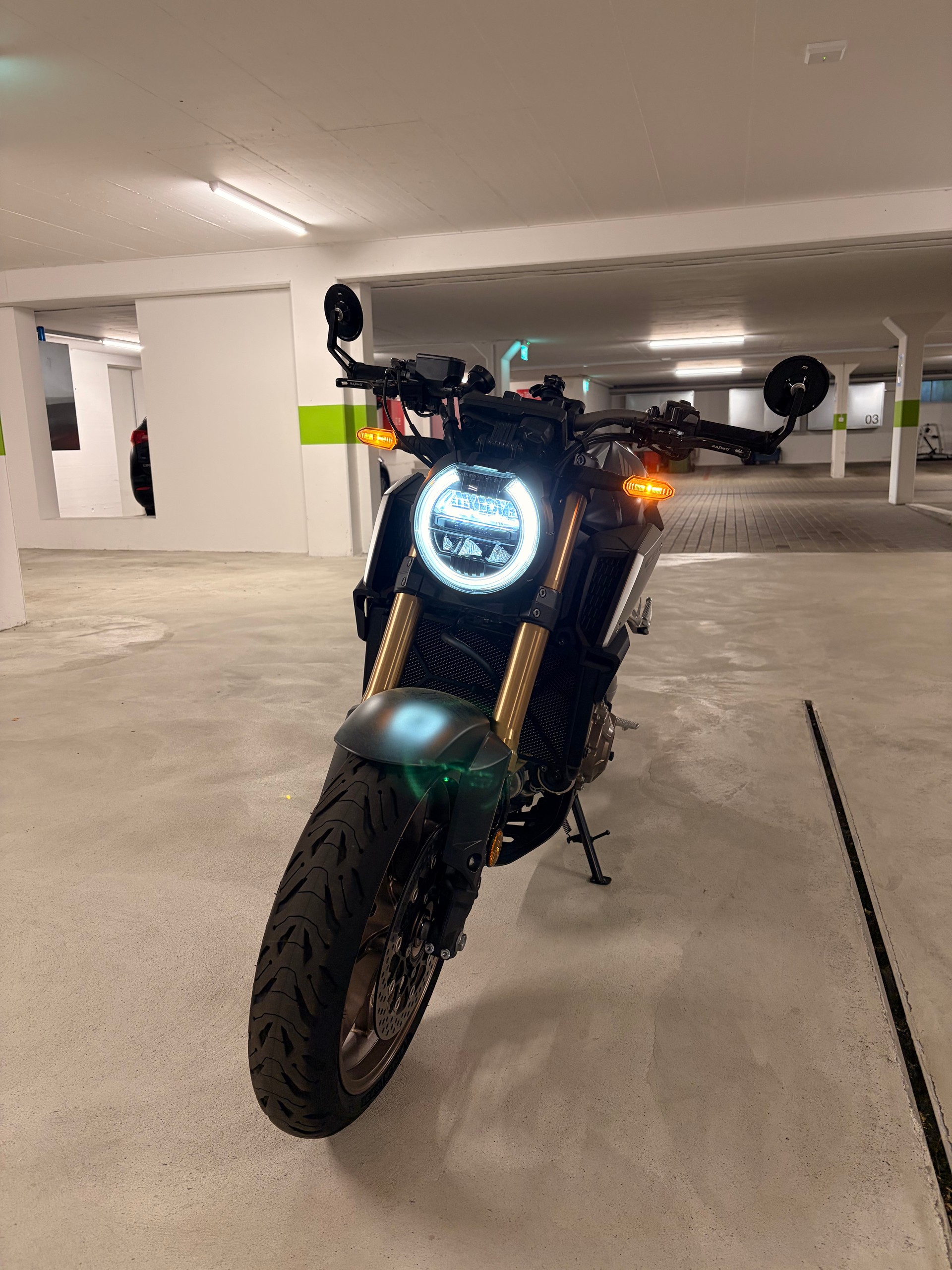 HONDA CB 650 R-image-6