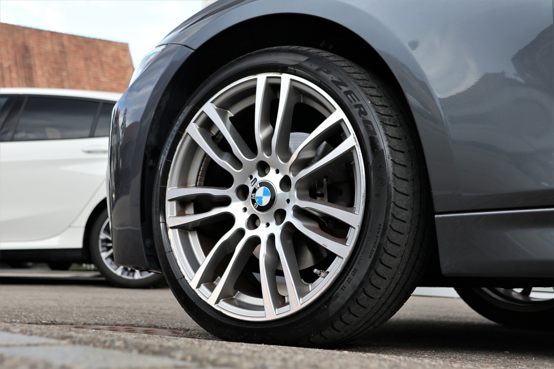BMW 320d xDrive Touring Steptronic M-Sport (CH)-image-7
