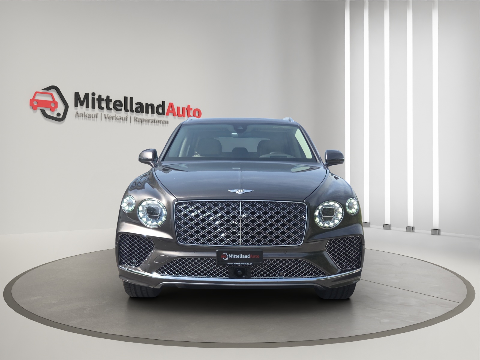 BENTLEY Bentayga 4.0 V8 Atelier Edition-showroom-element-1
