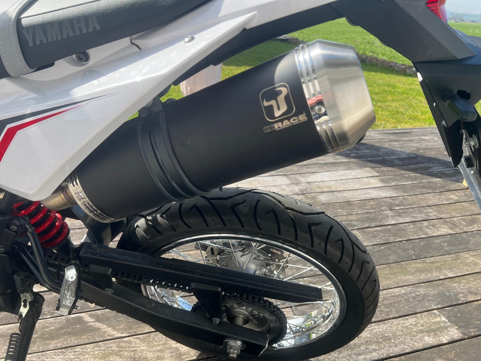 YAMAHA WR 125 R-image-4