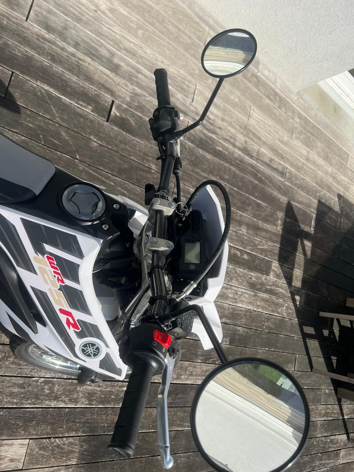 YAMAHA WR 125 R-image-5