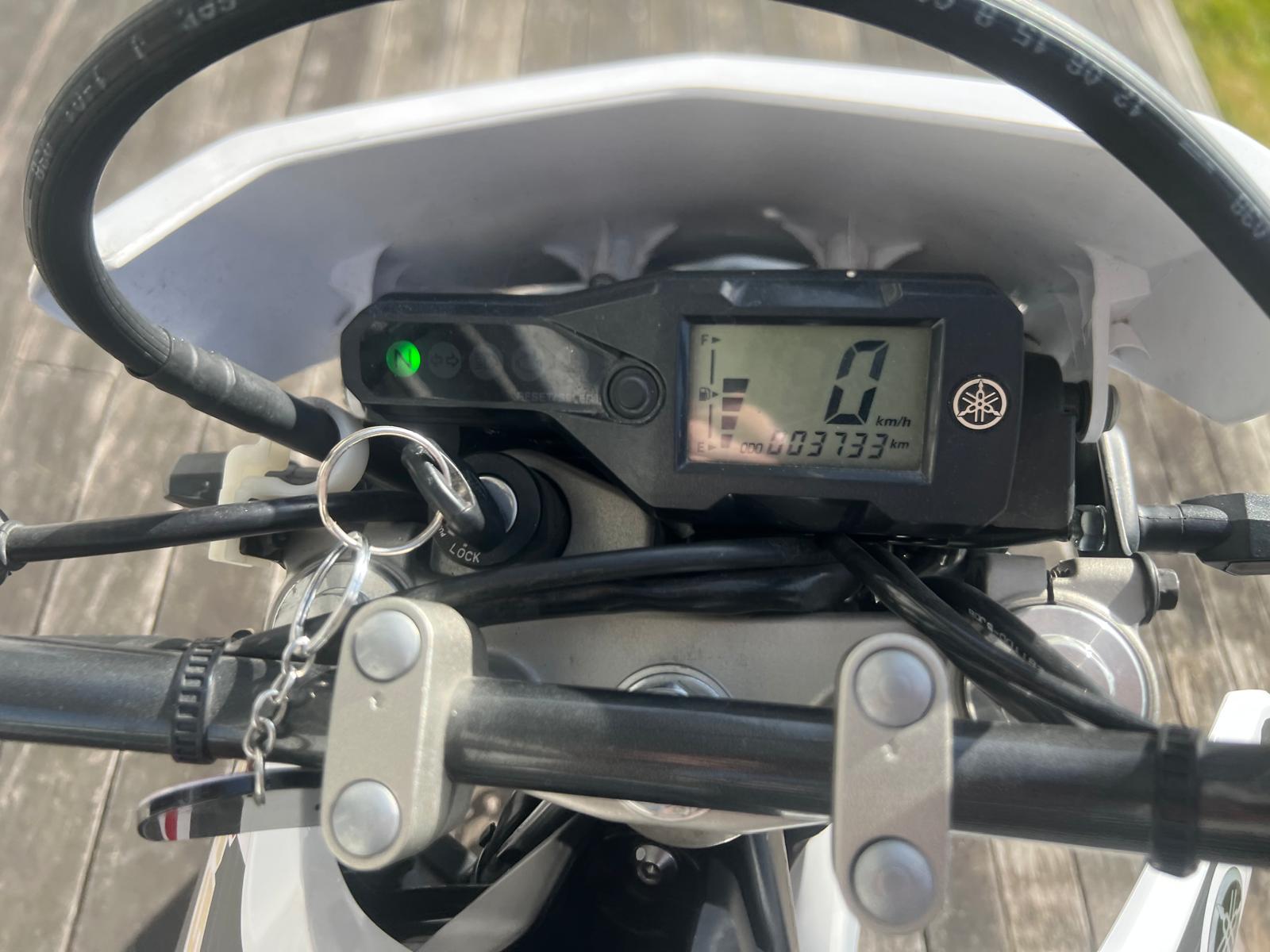YAMAHA WR 125 R-image-3