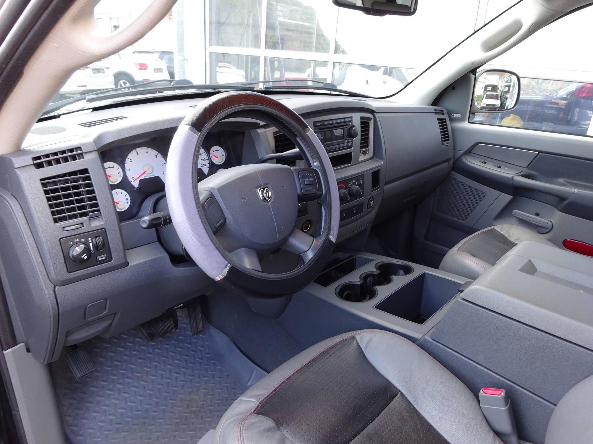 DODGE 5.7 Hemi V8-image-6