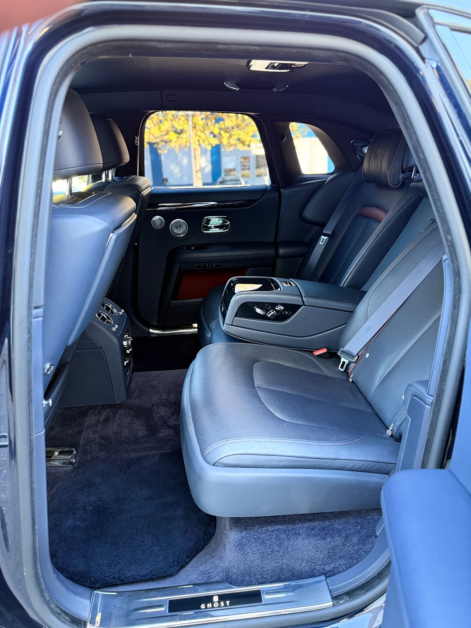 ROLLS-ROYCE Ghost 6.7 V12-image-13