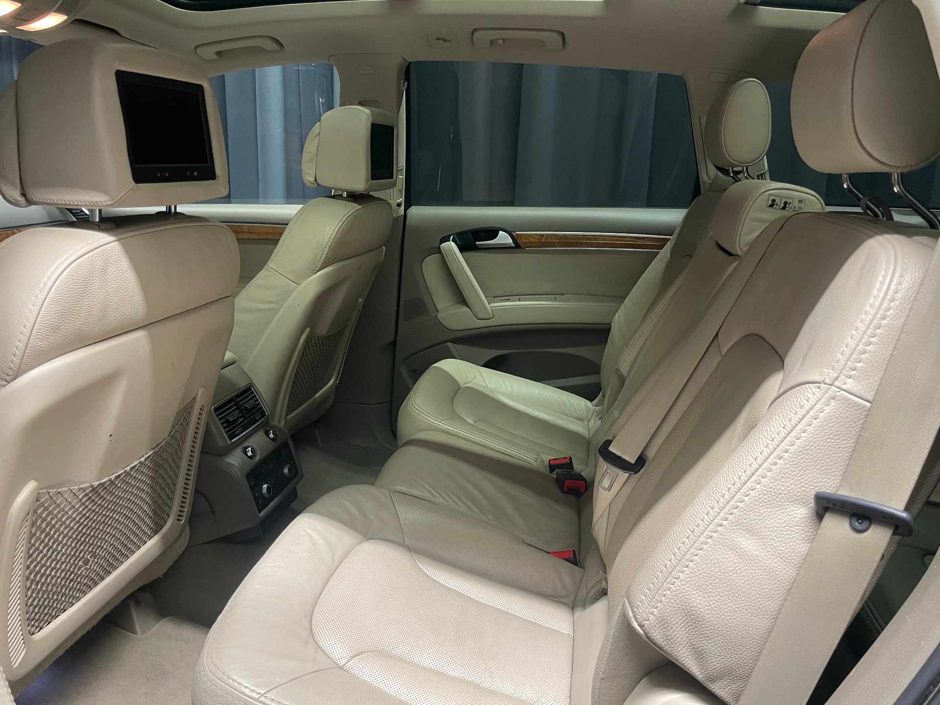 AUDI Q7 3.0 TFSI quattro tiptronic 7 Pl. (49)-image-7