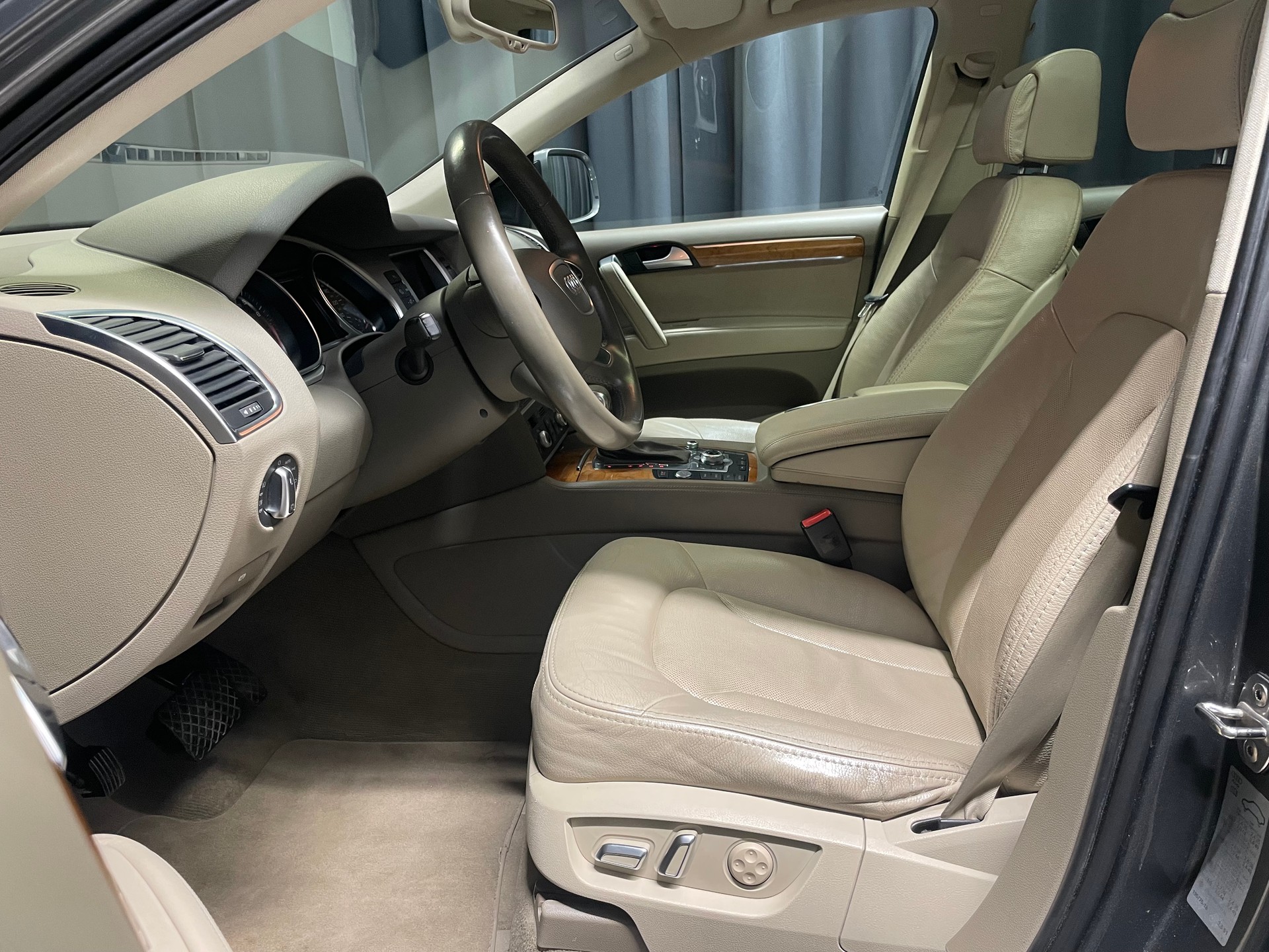 AUDI Q7 3.0 TFSI quattro tiptronic 7 Pl. (49)-image-6