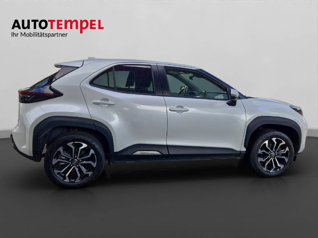 TOYOTA Yaris Cross 1.5 VVT-i HSD Tren-image-4