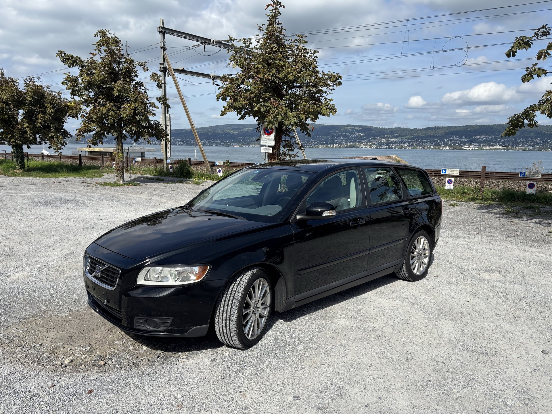 VOLVO 1.6 D Momentum