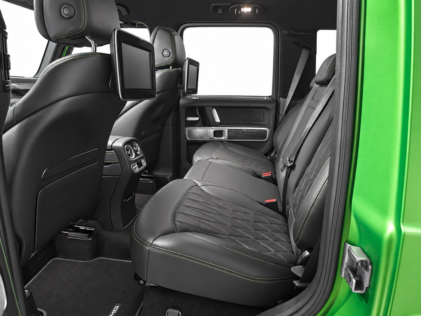 MERCEDES-BENZ G 63 AMG * CH FAHRZEUG AUS 1. HAND *-image-13