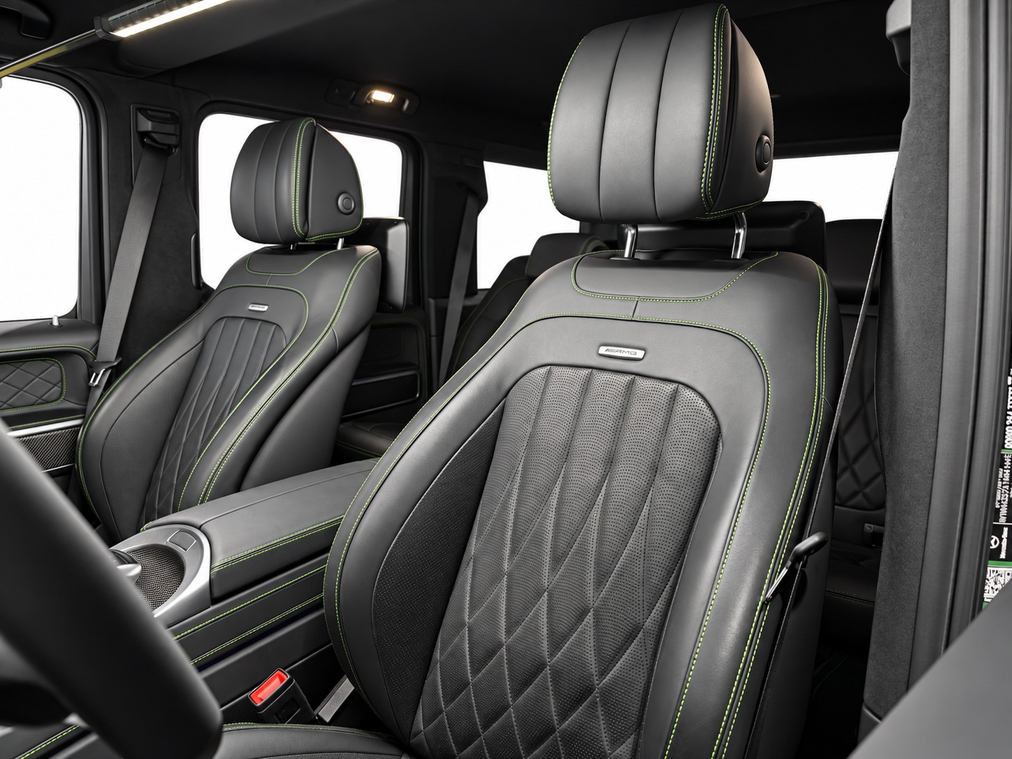MERCEDES-BENZ G 63 AMG * CH FAHRZEUG AUS 1. HAND *-image-11