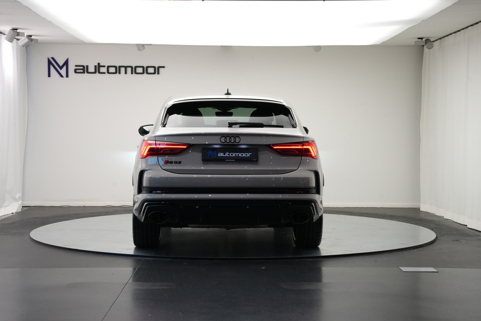 AUDI RS Q3 Sportback quattro S tronic *CH-Fahrzeug* *Sonos* *Sportfahrwerk Plus*-image-5