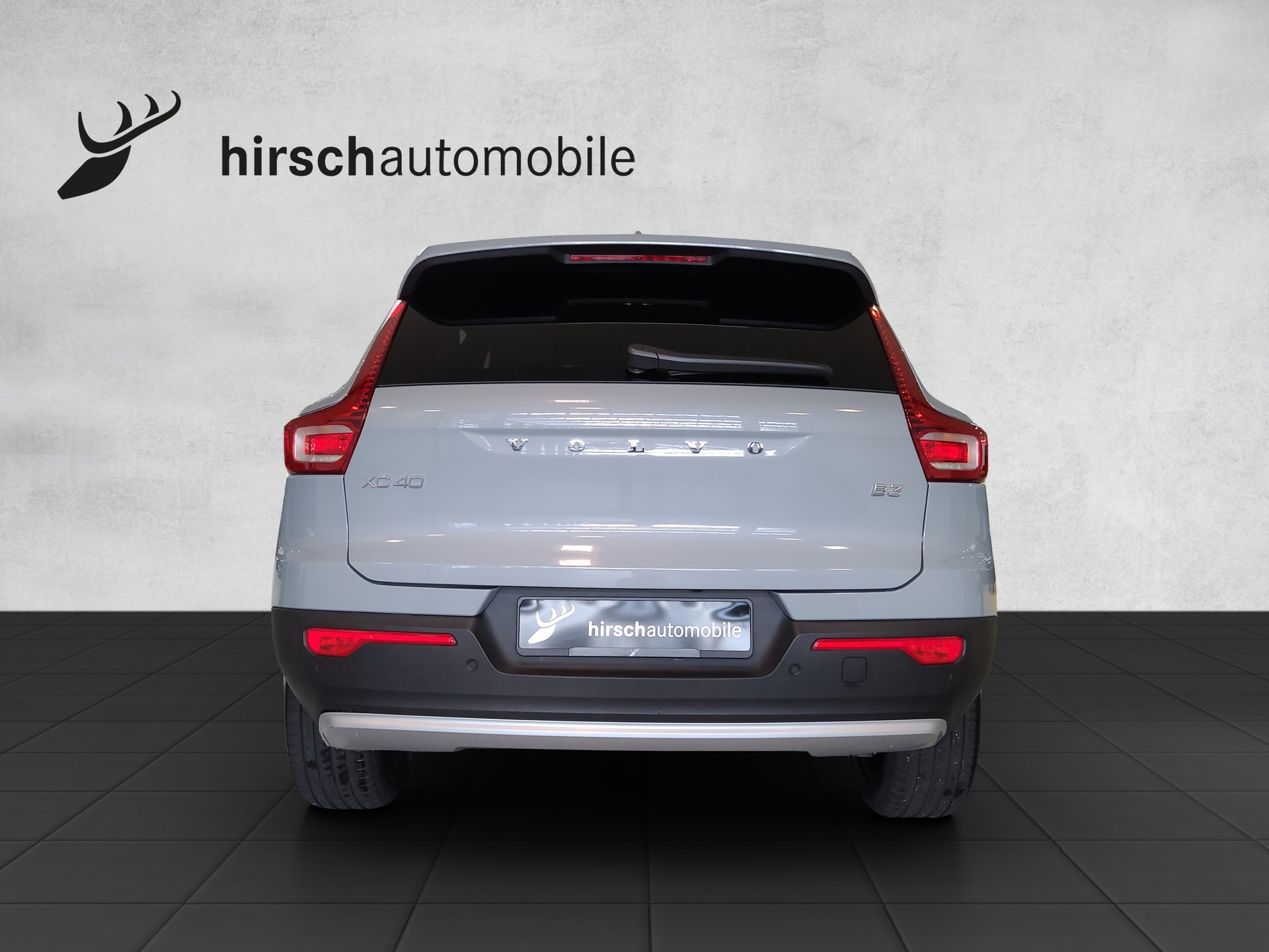 VOLVO XC40 2.0 B3 MH XCITE-showroom-element-2