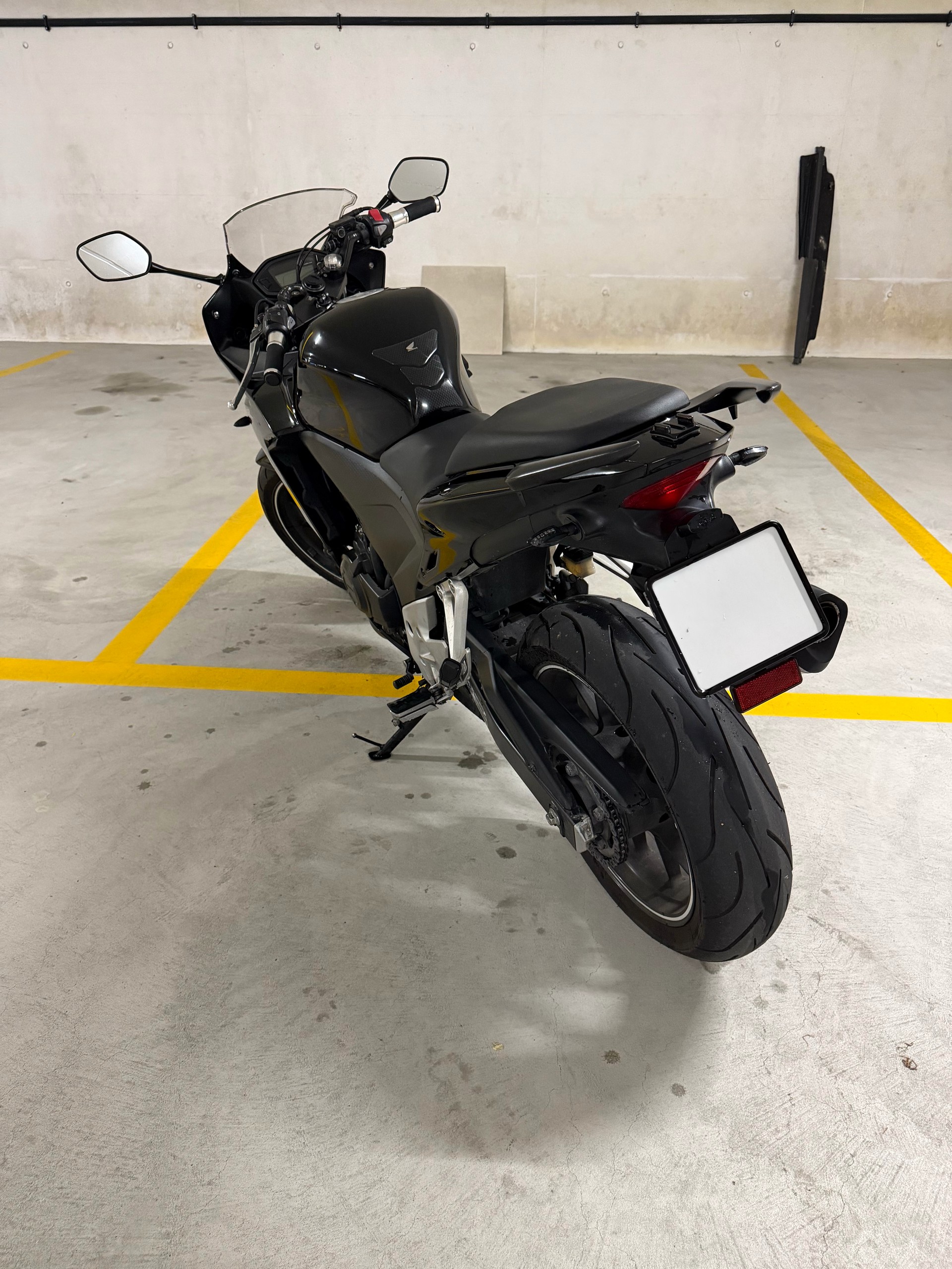 HONDA CBR 500 RA ABS-image-4