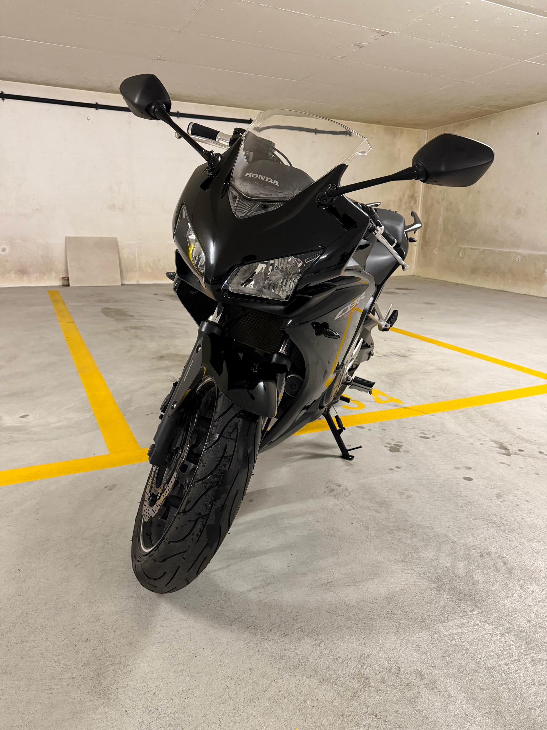 HONDA CBR 500 RA ABS-image-3