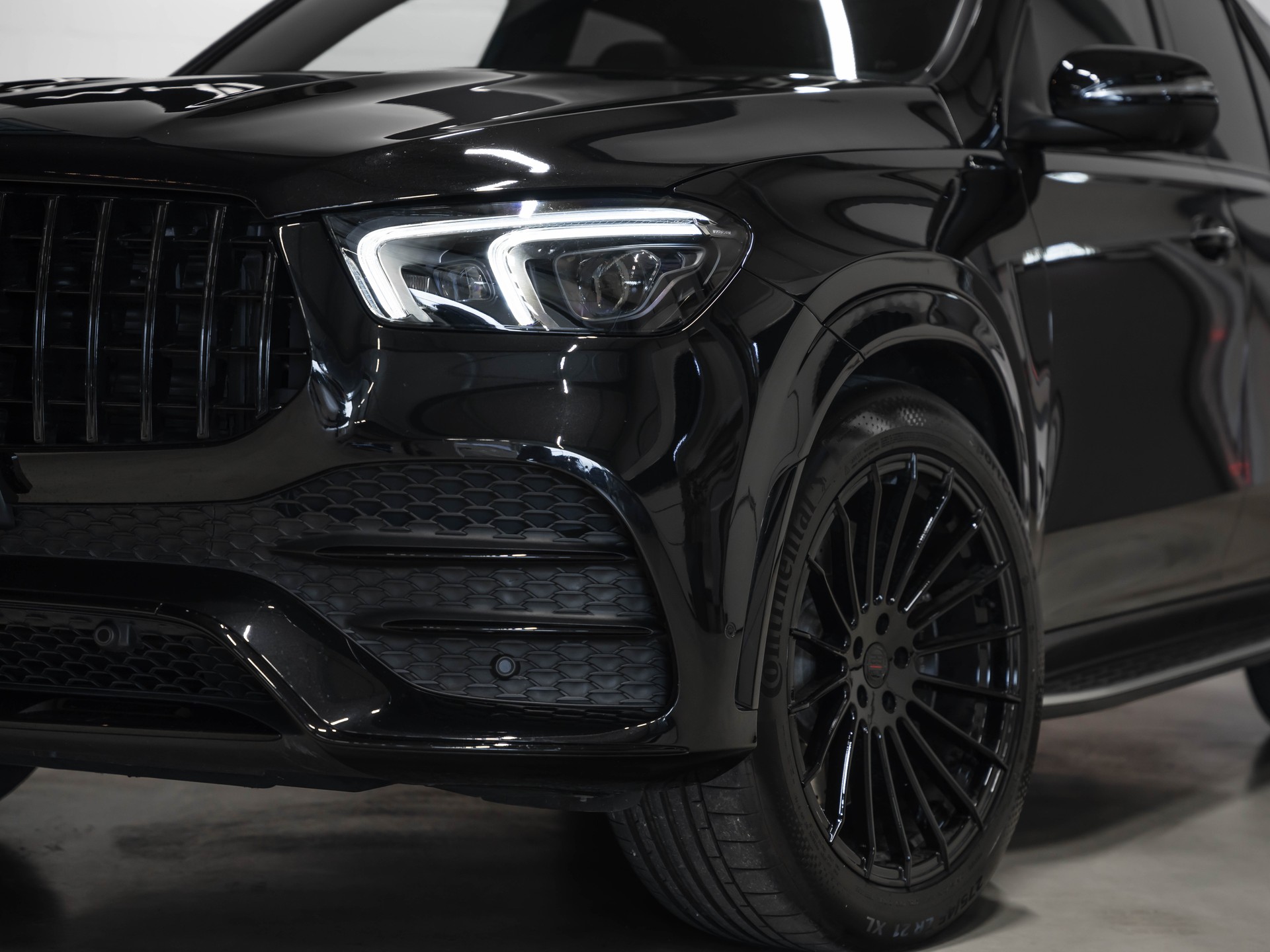MERCEDES-BENZ GLE 450 4Matic AMG Line 9G-Tronic-image-18