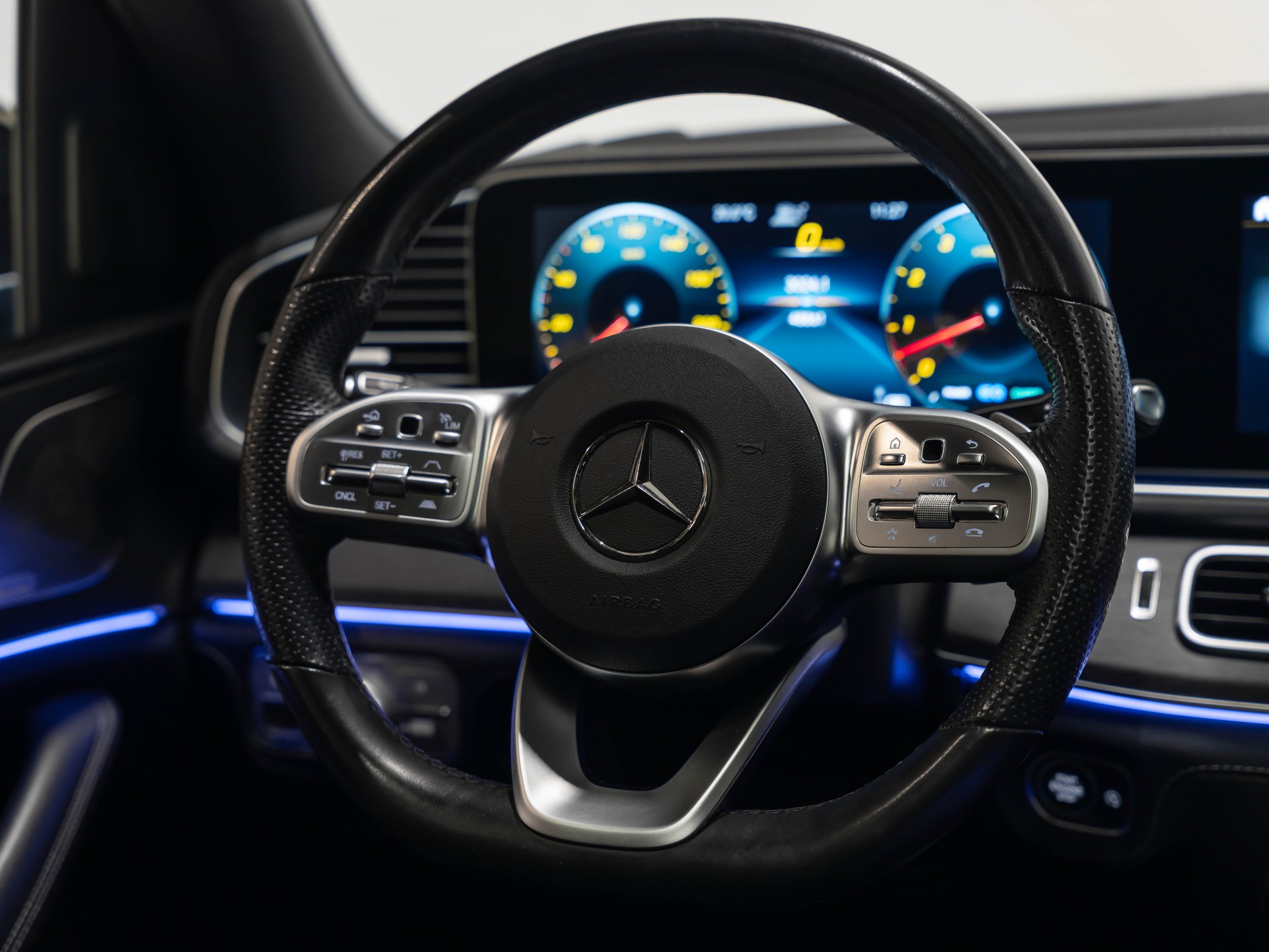 MERCEDES-BENZ GLE 450 4Matic AMG Line 9G-Tronic-image-30