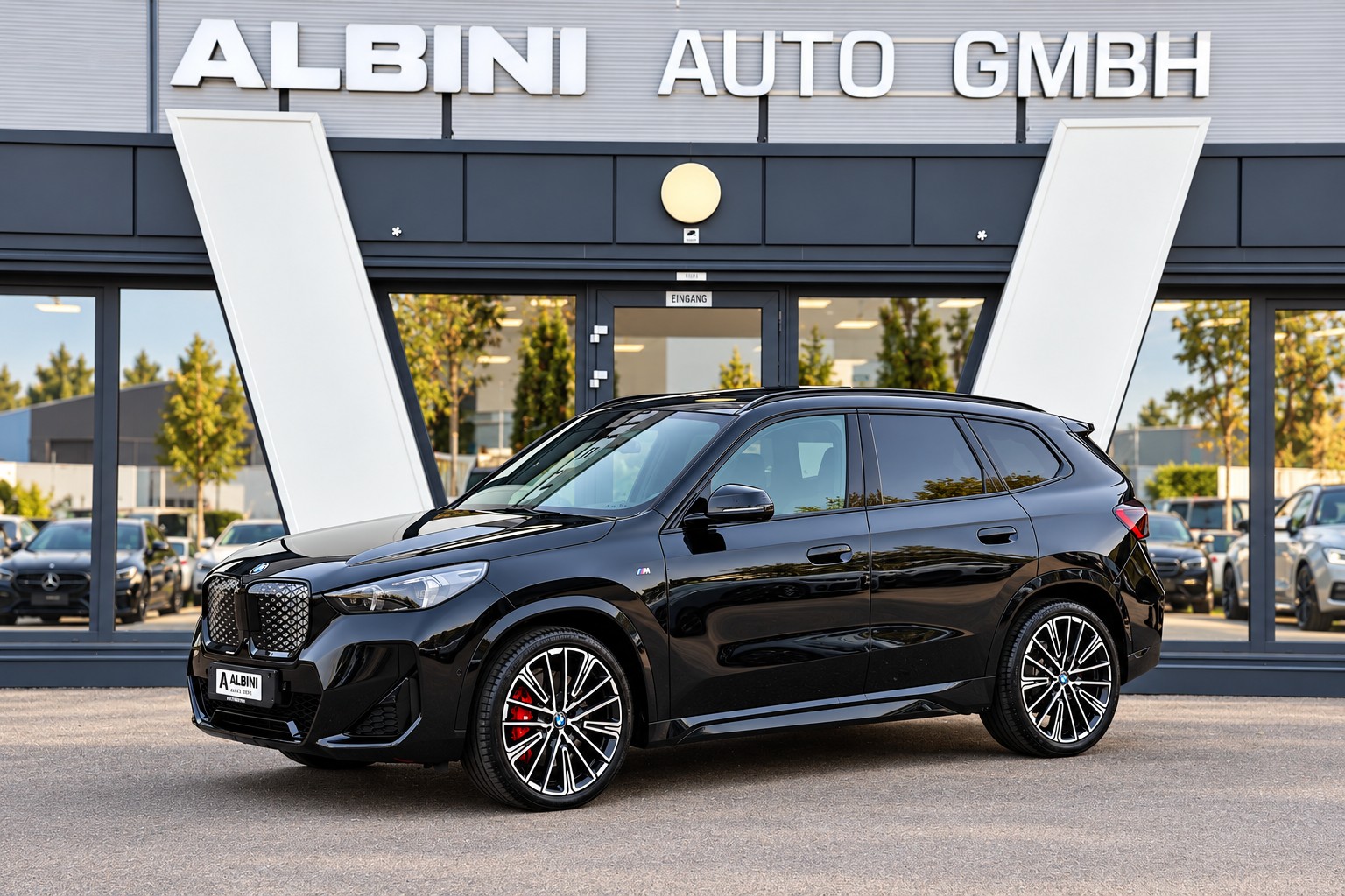 BMW iX1 30 xDrive M-Sport Pro