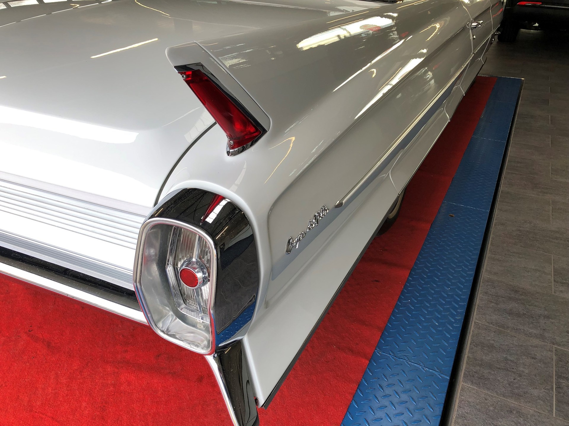 CADILLAC DEVILLE COUPE 6.4-V8-image-9