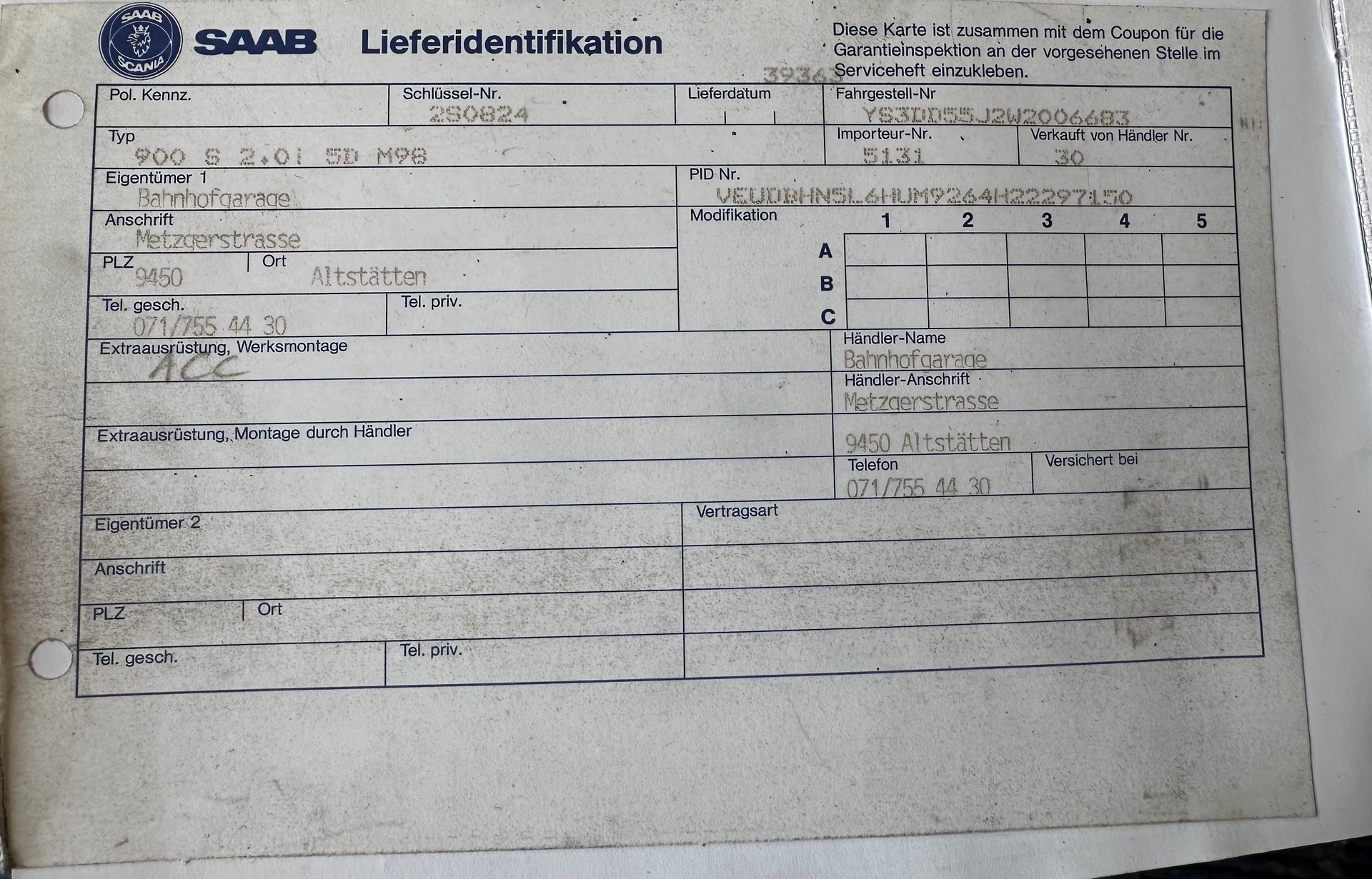 SAAB 900 S 2.0i-16-image-14