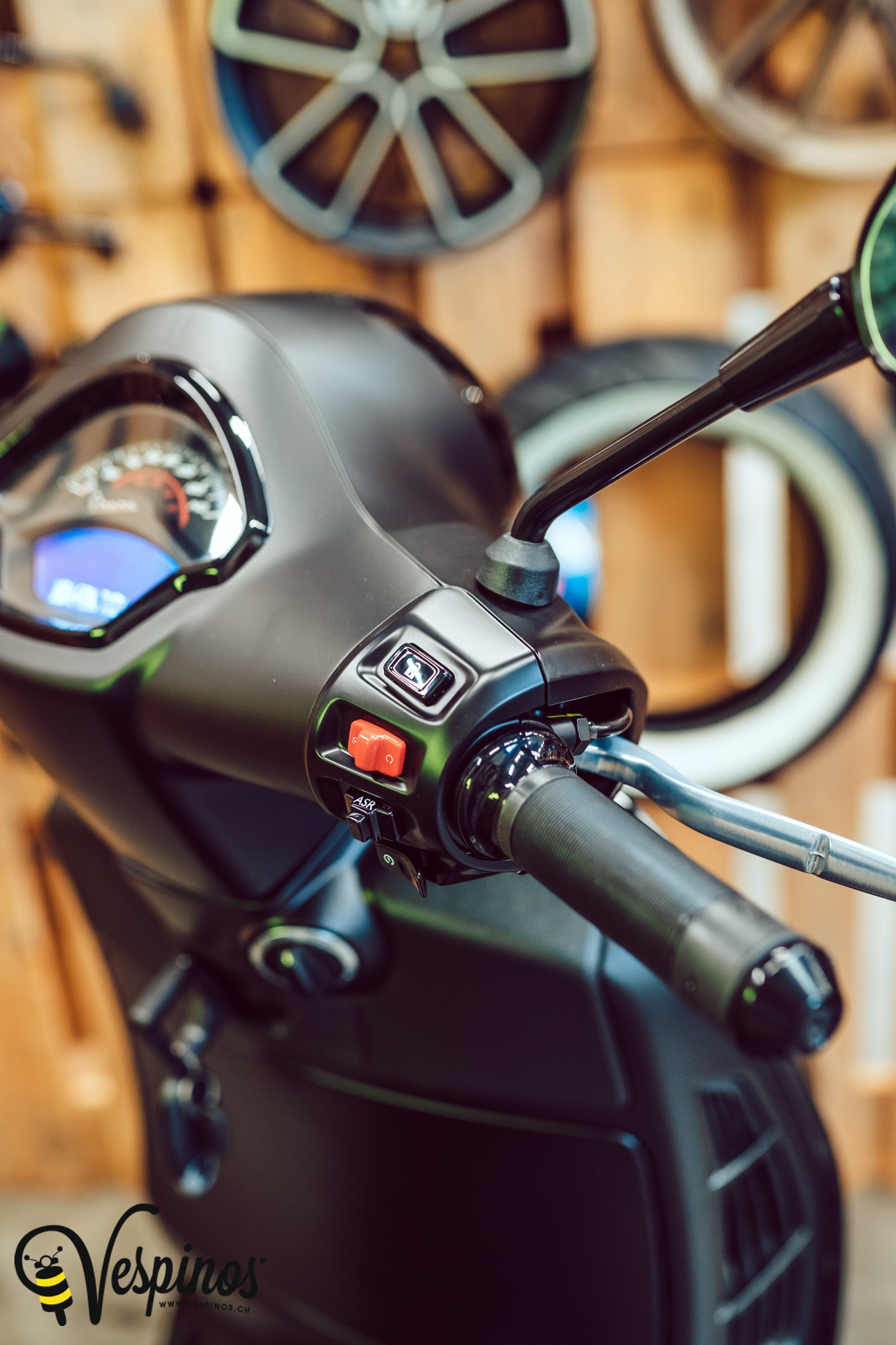 PIAGGIO Vespa GTS 125 Super Sport RST Euro 5+-image-6
