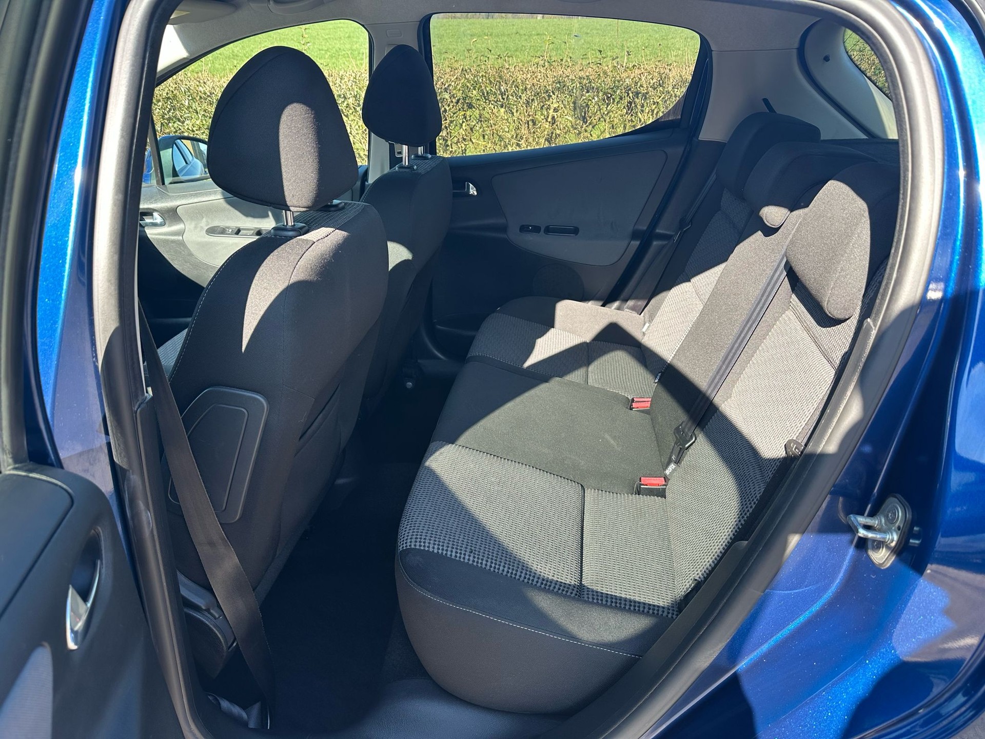 PEUGEOT 207 1.6 16V Sport Pack-image-11