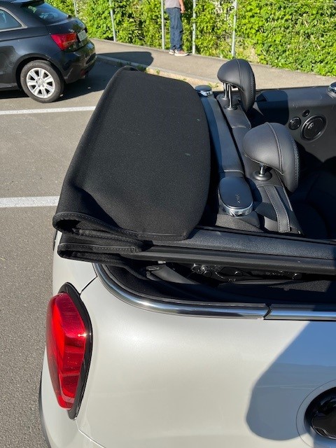 MINI Cooper S Cabriolet DKG 2023 / 9400 Km - Leasing Transfer-image-4