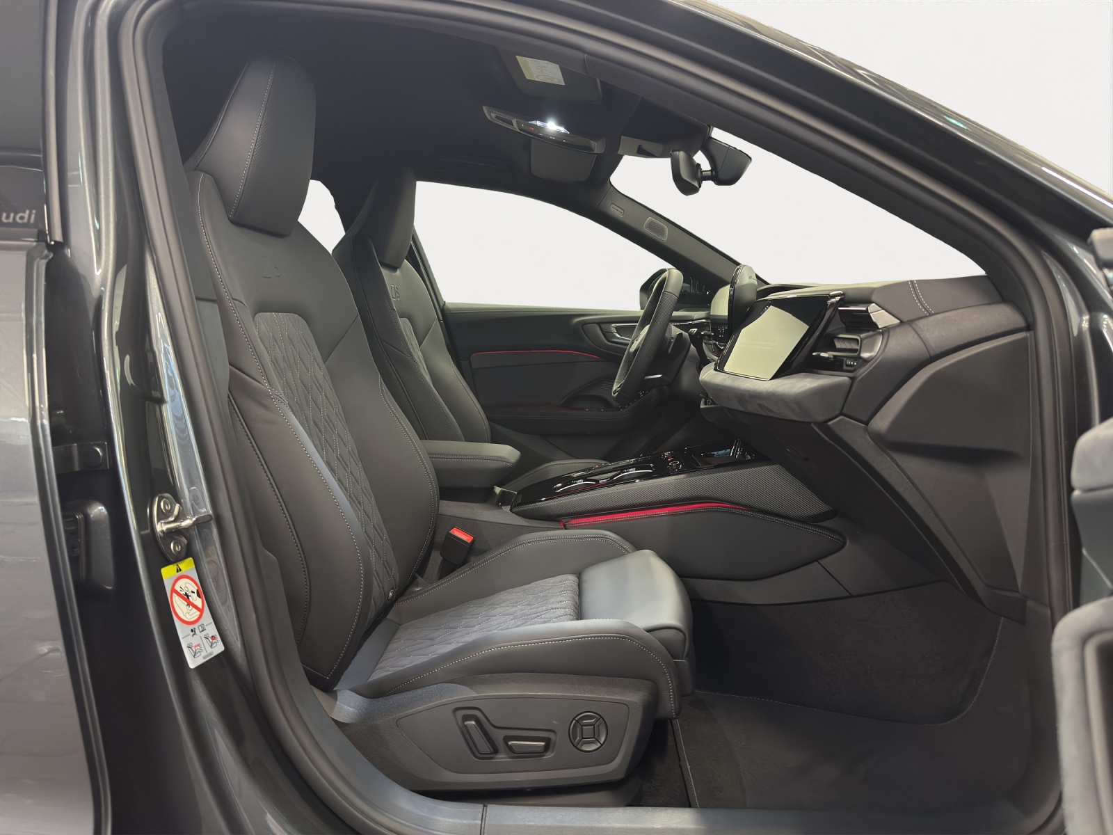 AUDI Audi A5 AV e-hybrid quattro 270 kW 367PS-image-6