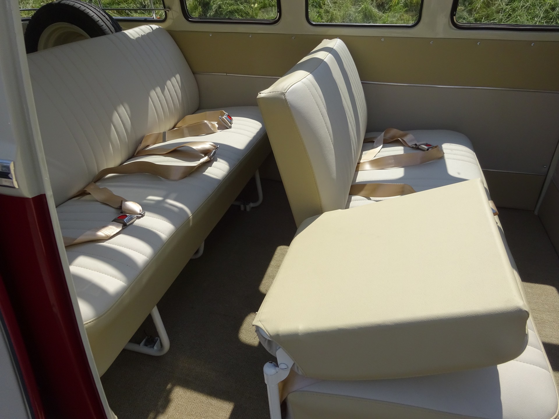 VW T1 Bulli Samba-image-12