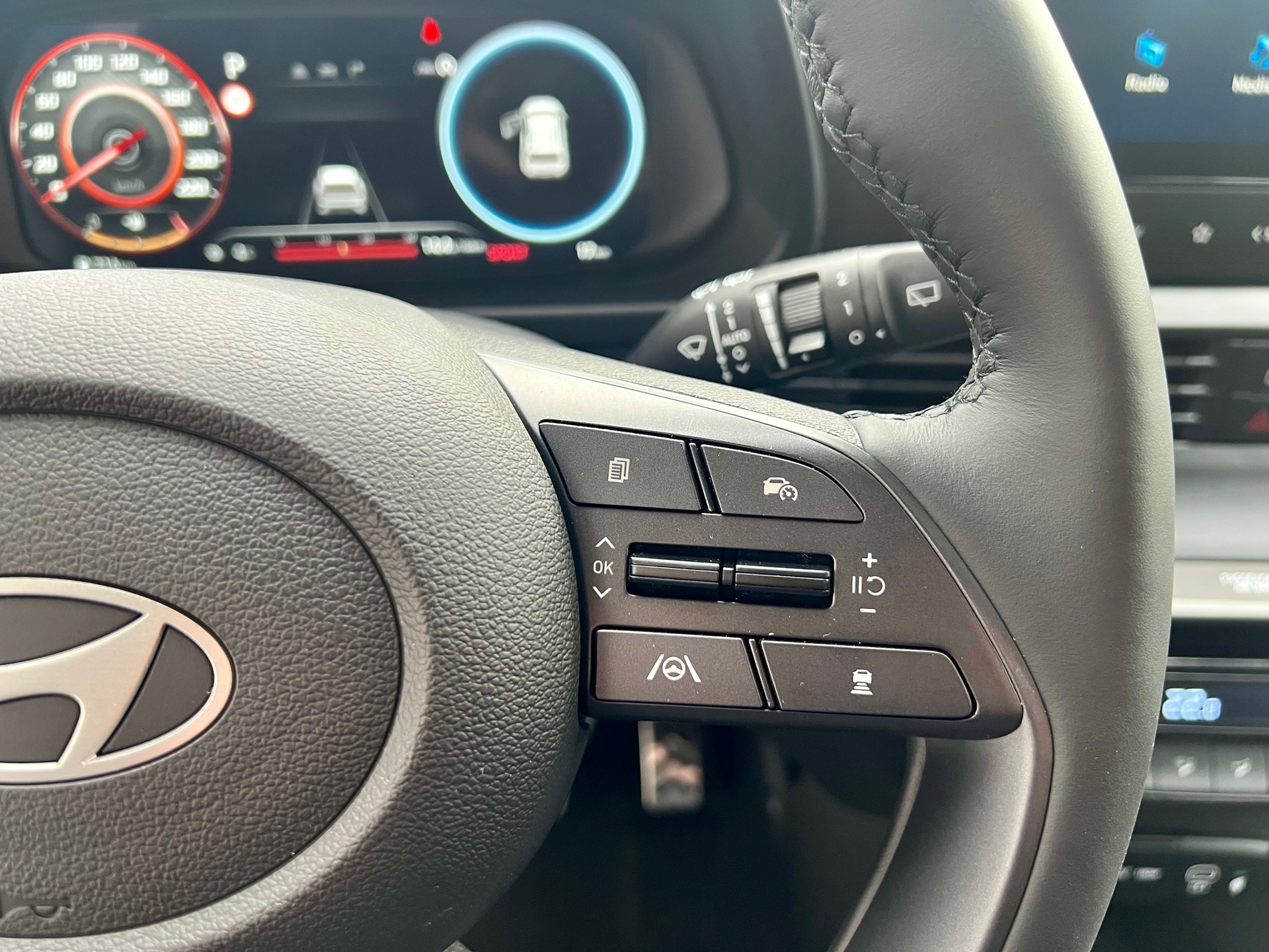 HYUNDAI Bayon 1.0 T-GDi Vertex DCT-image-8