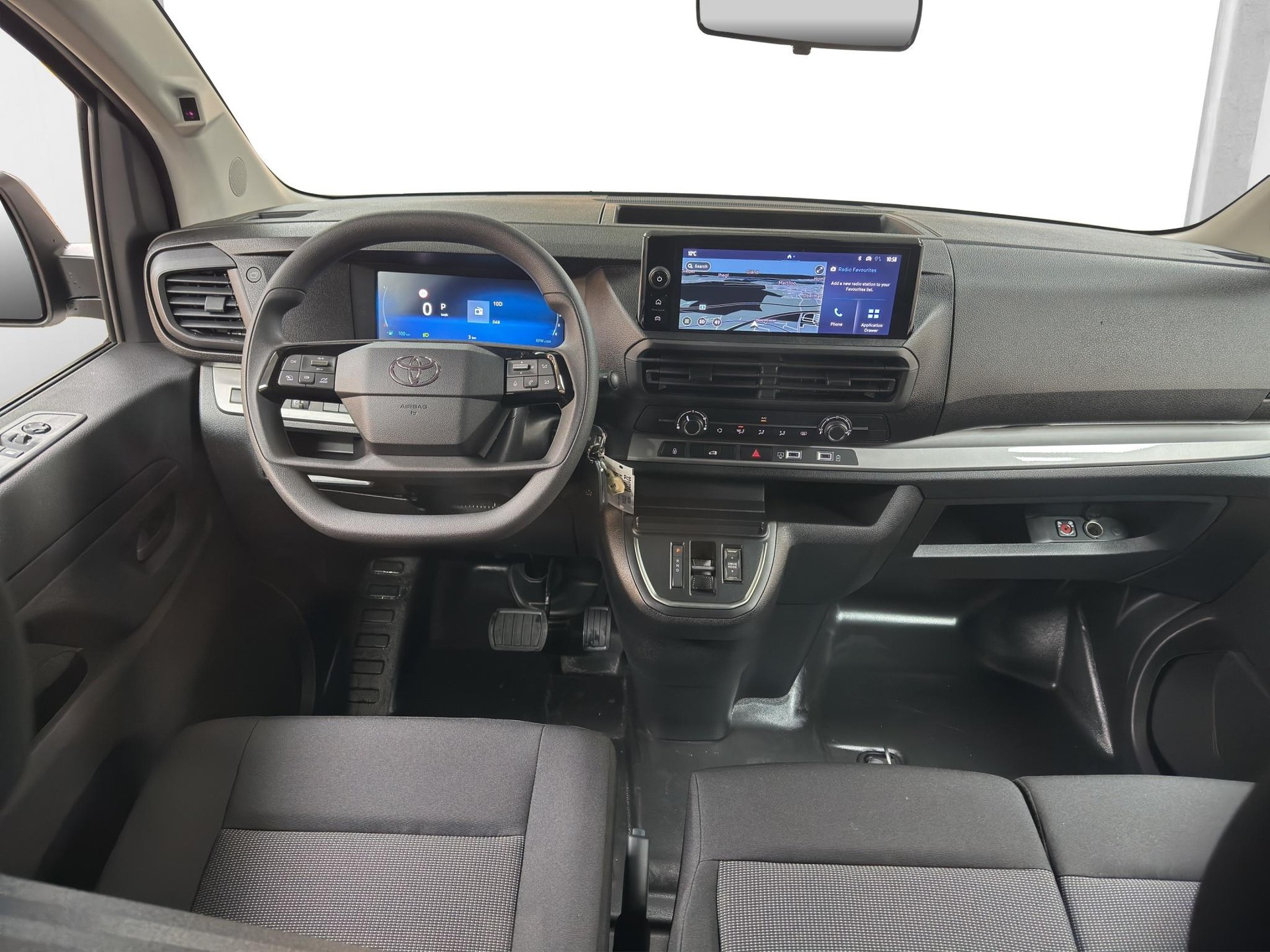TOYOTA PROACE Van L1 2.2 D Advanced-image-9