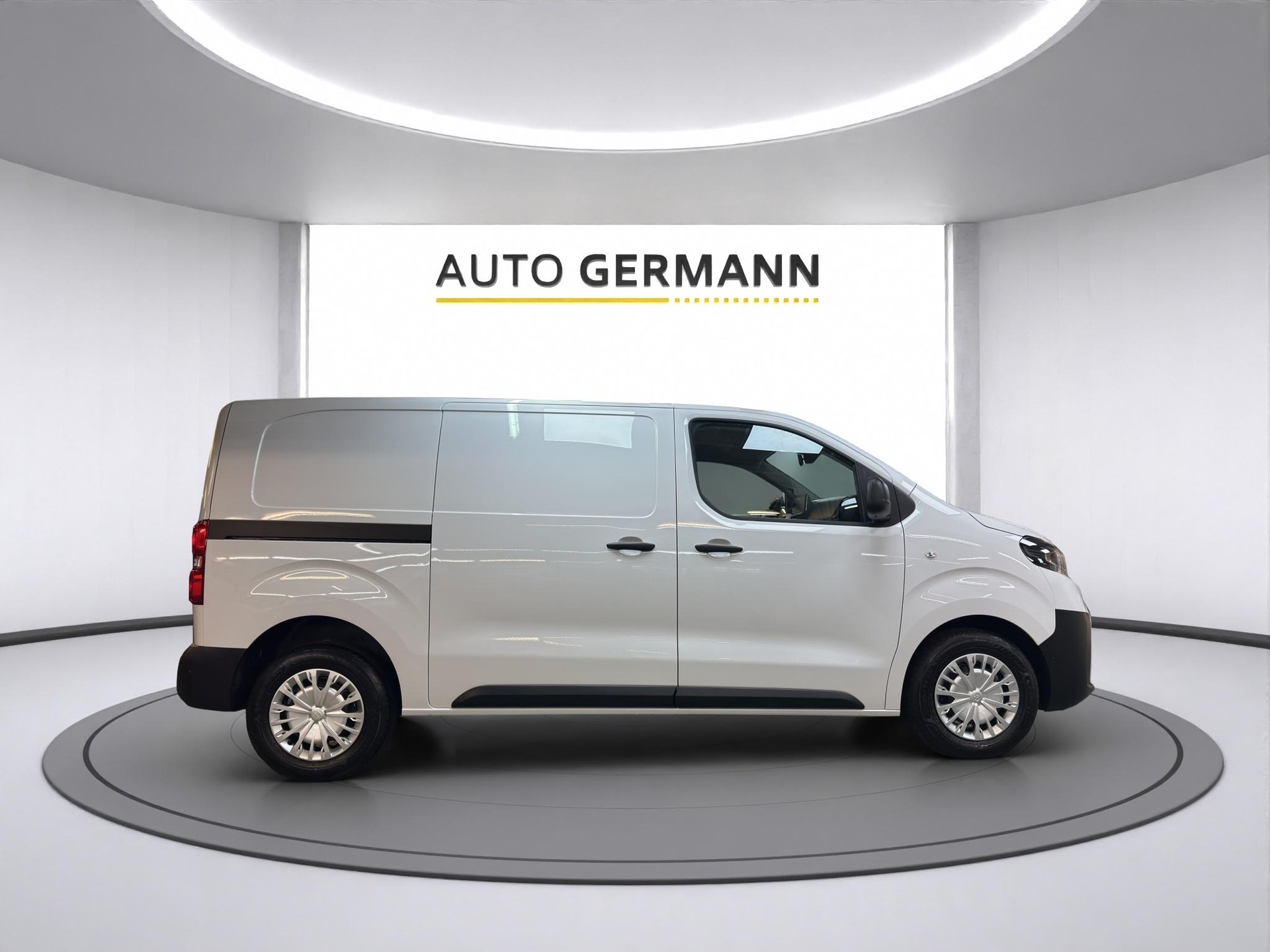 TOYOTA PROACE Van L1 2.2 D Advanced-image-6