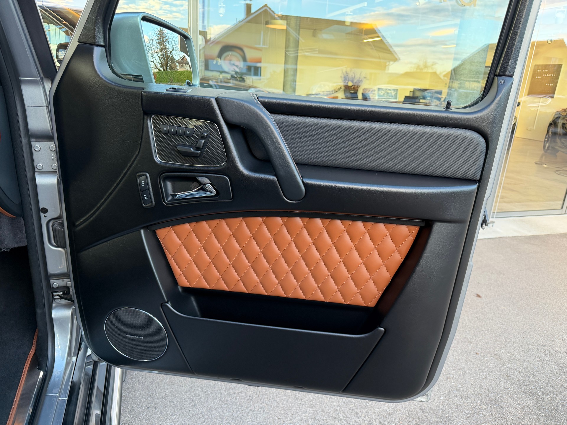 MERCEDES-BENZ G 63 AMG Edition 463 Speedshift Plus 7G-Tronic-image-20