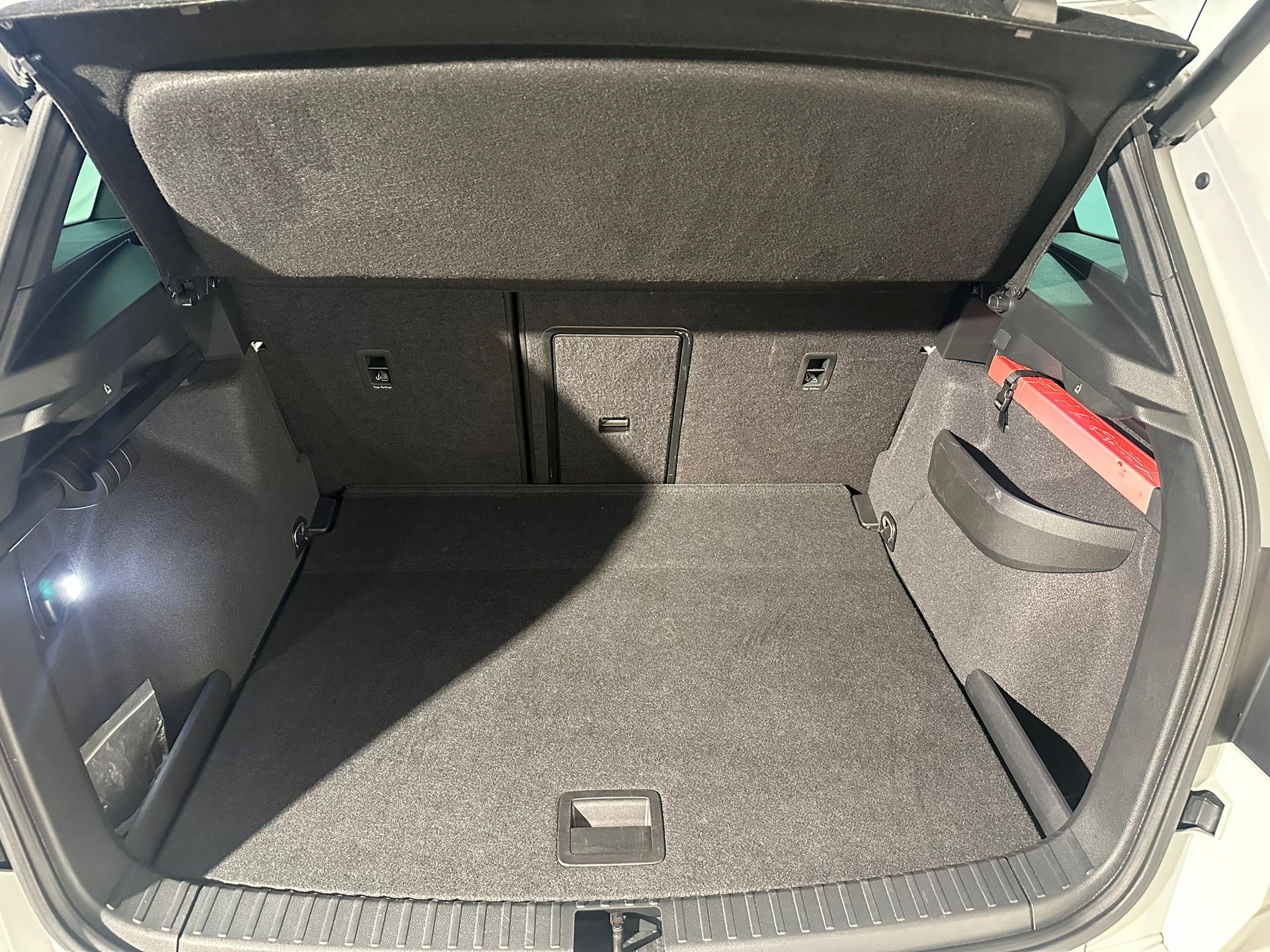 SKODA Karoq 2.0TDI SportLine 4x4-image-4